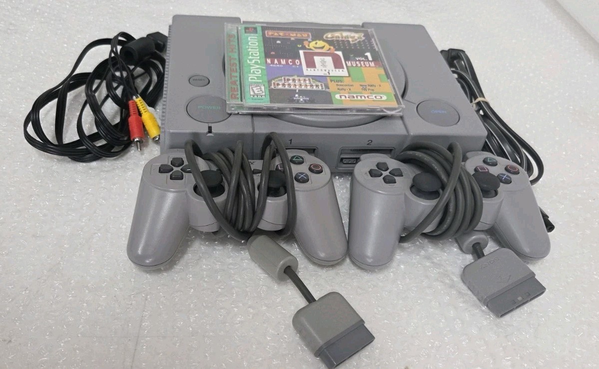 Sony PlayStation 1 PS1 Console Bundle | 2 Controllers | Namco Museum Vol 1