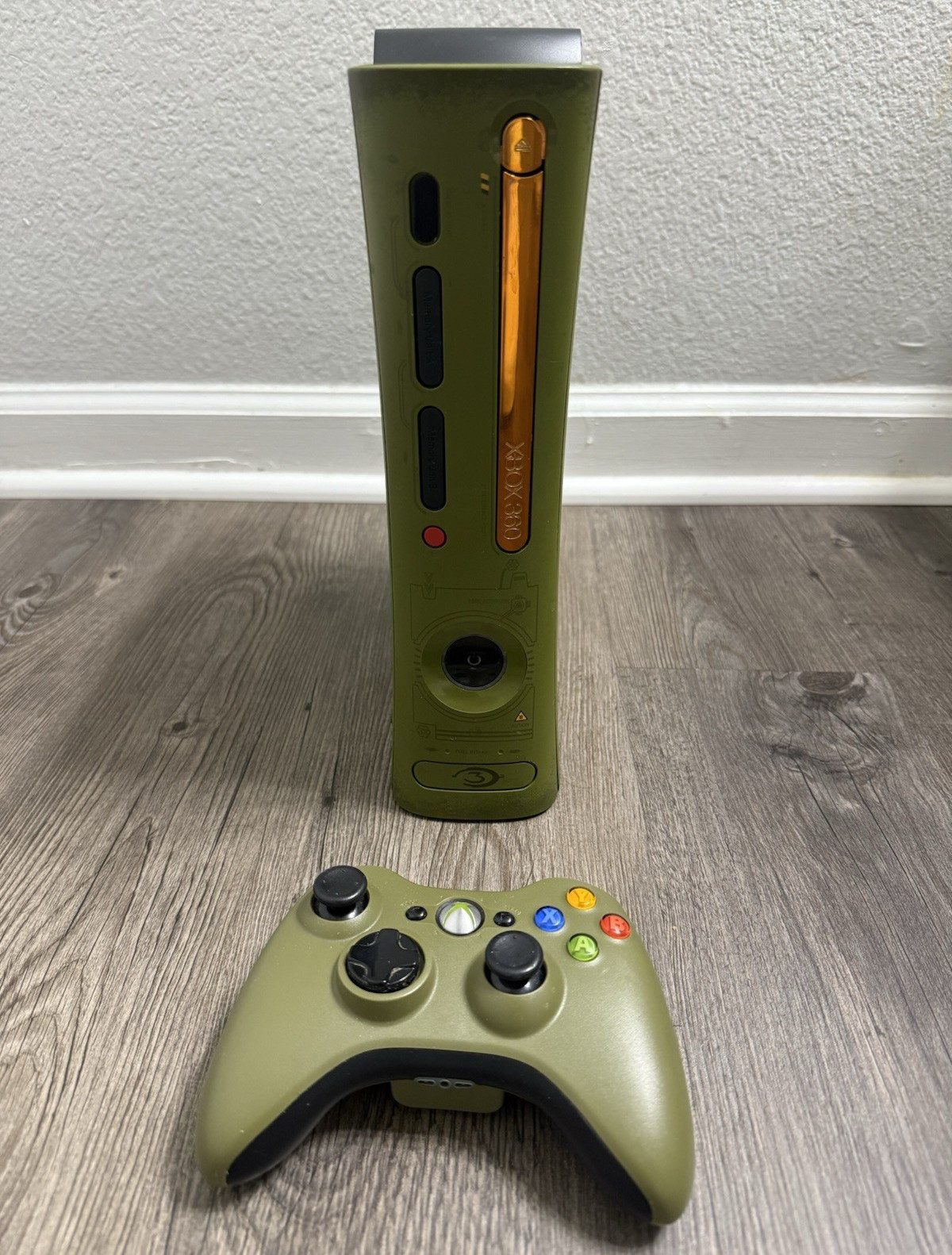 Halo 3 special edition Xbox 360 / controller *MINT* *SERVICED* *WORKING*
