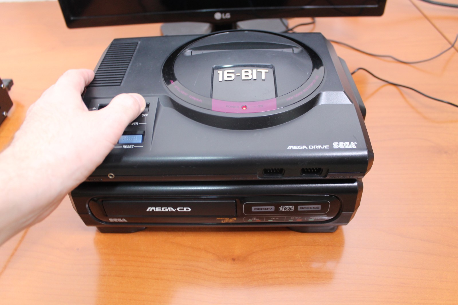 Sega Mega cd MK1 ( WITH PROBLEMS )