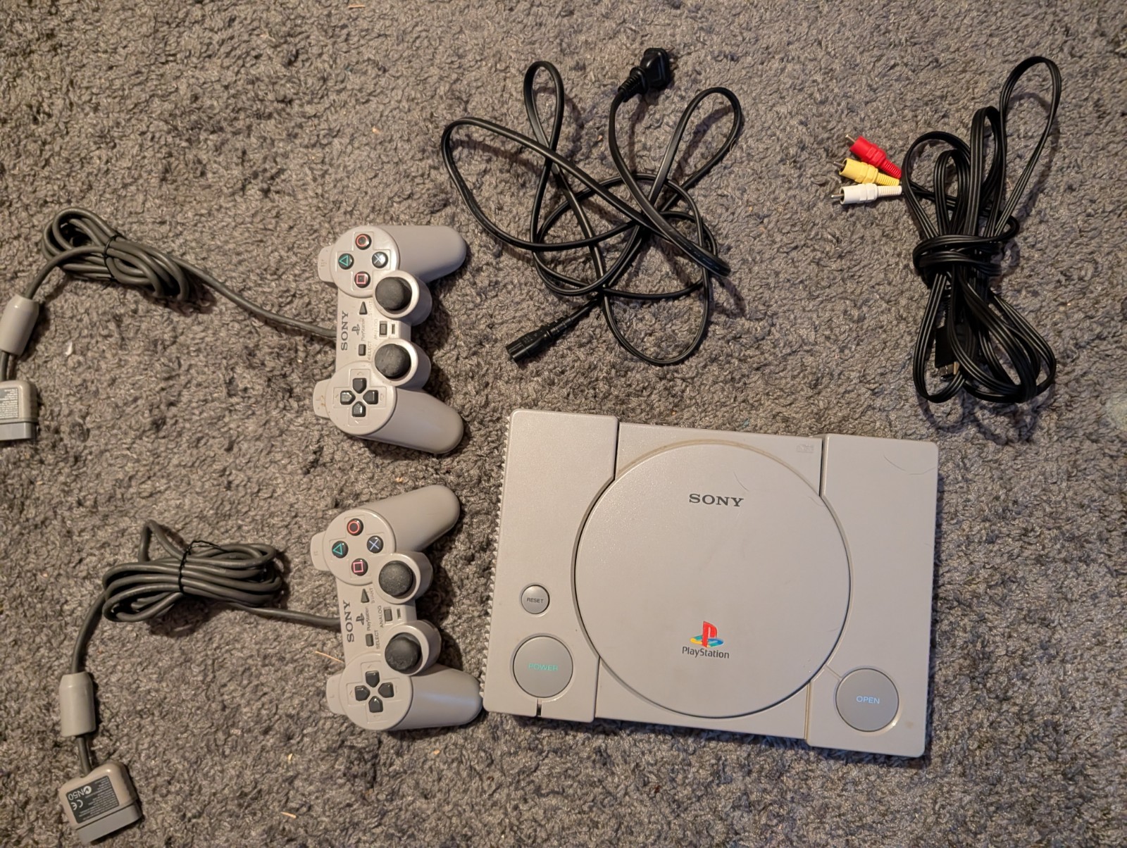 Sony PlayStation 1 PS1 Original Console System Bundle – Tested and Works
