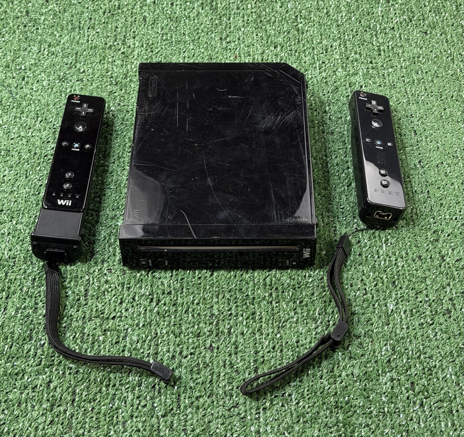 Nintendo Wii RVL-001 Black Console & 2 Controller Remotes Only – Tested Good
