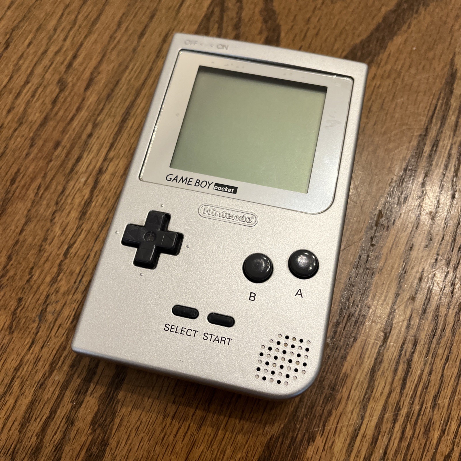 Nintendo Game Boy Pocket – Silver – Working Handheld Console *Read*