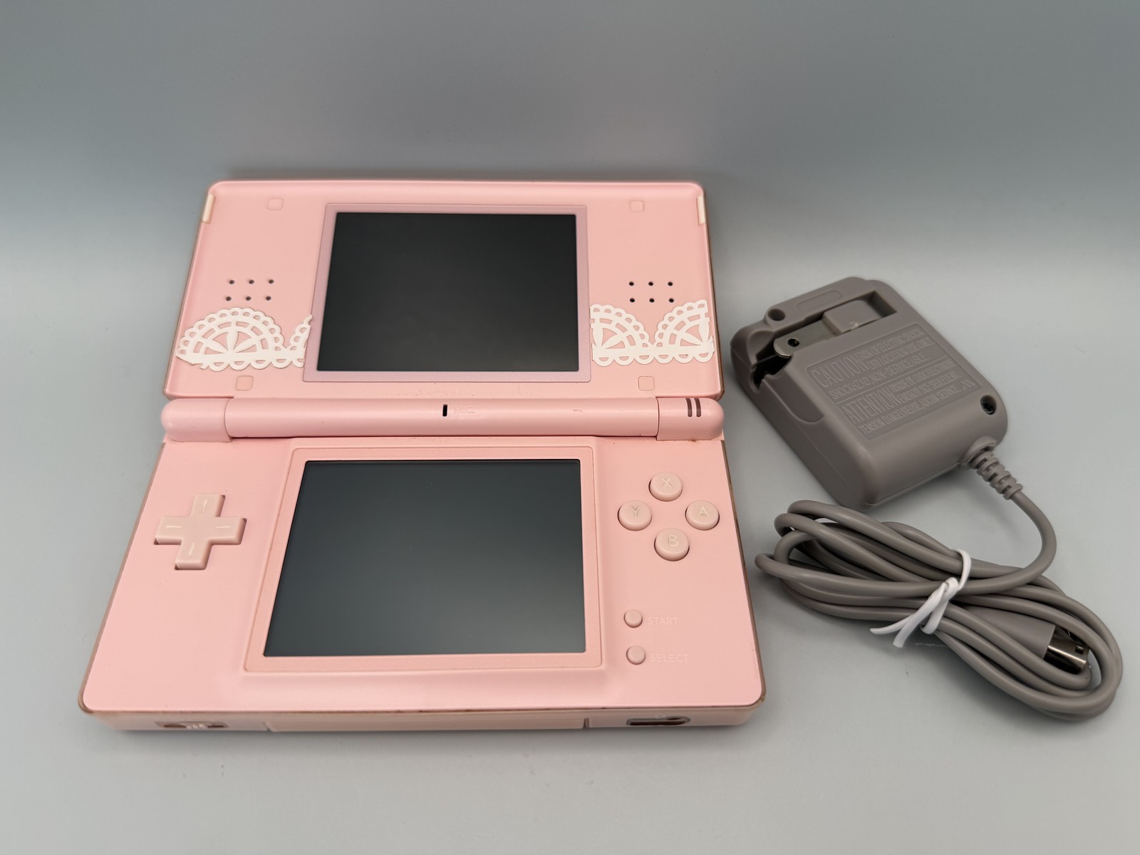 Nintendo DS Lite Coral Pink – Tested Working + Original Stylus & New Charger