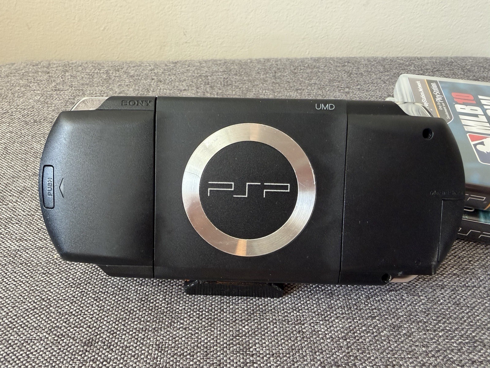 Sony PSP 1000 PlayStation Portable 32GB /Games