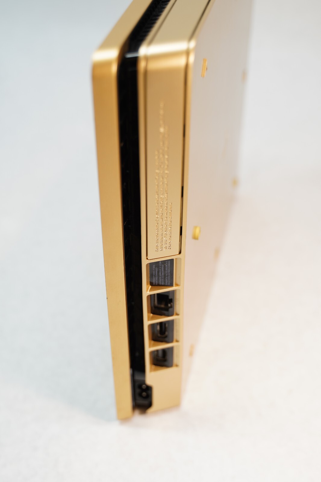Sony PlayStation 4 SliM 1TB Console – Gold CUH-2015B Bundle