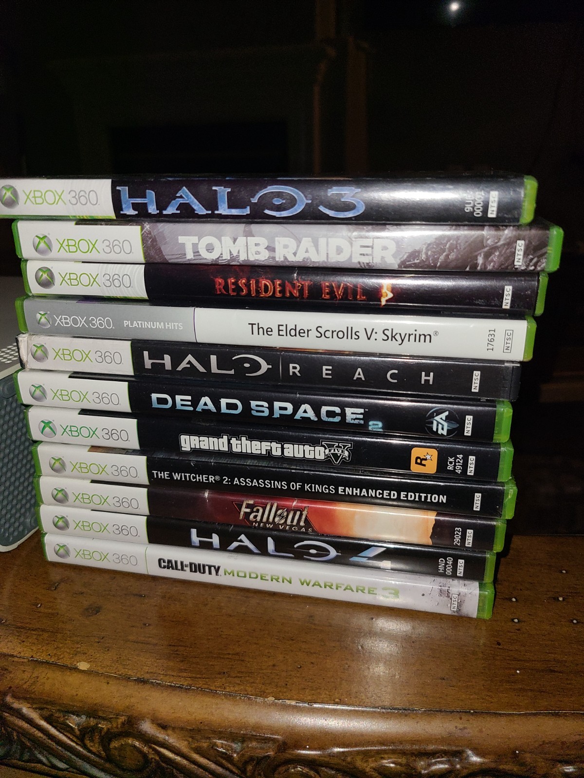 Microsoft XBox 360 Console Bundle 20GB w/ Controller & 11 Games