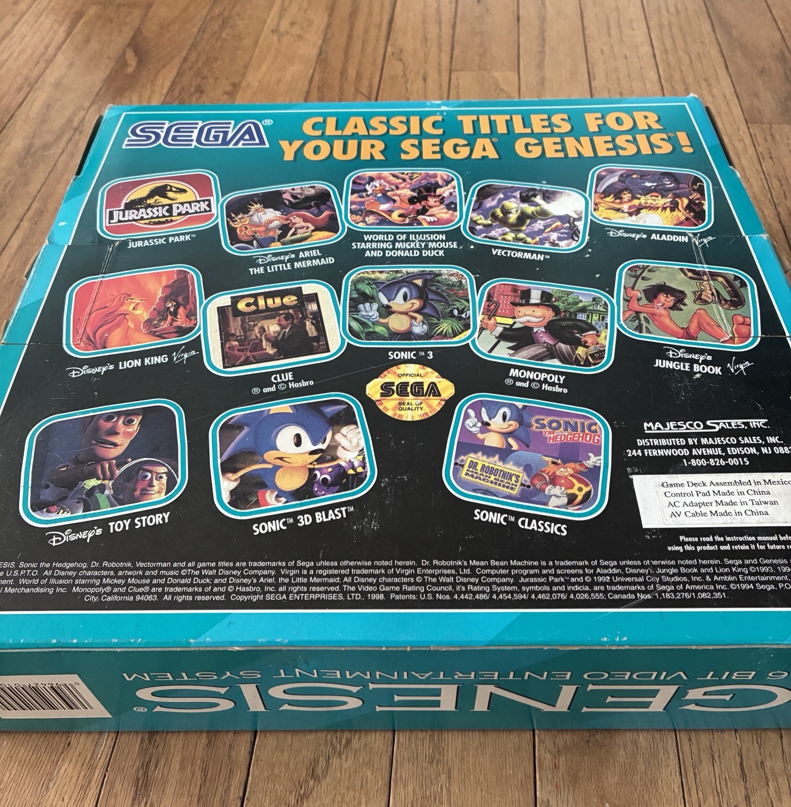 SEGA Genesis 3 16-Bit Console Bundle w/ Box, Controller & Cables NTSC-U/C