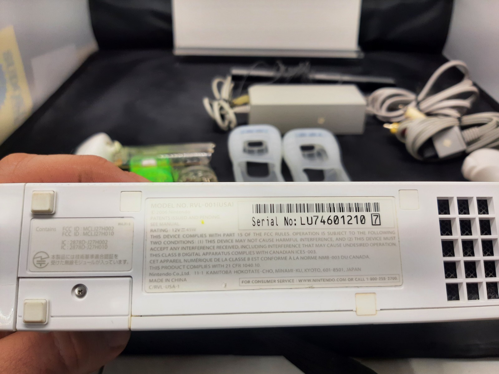 Nintendo Wii Console Bundle – Tested & Working – RVL-001 – Plays GameCube Bundle