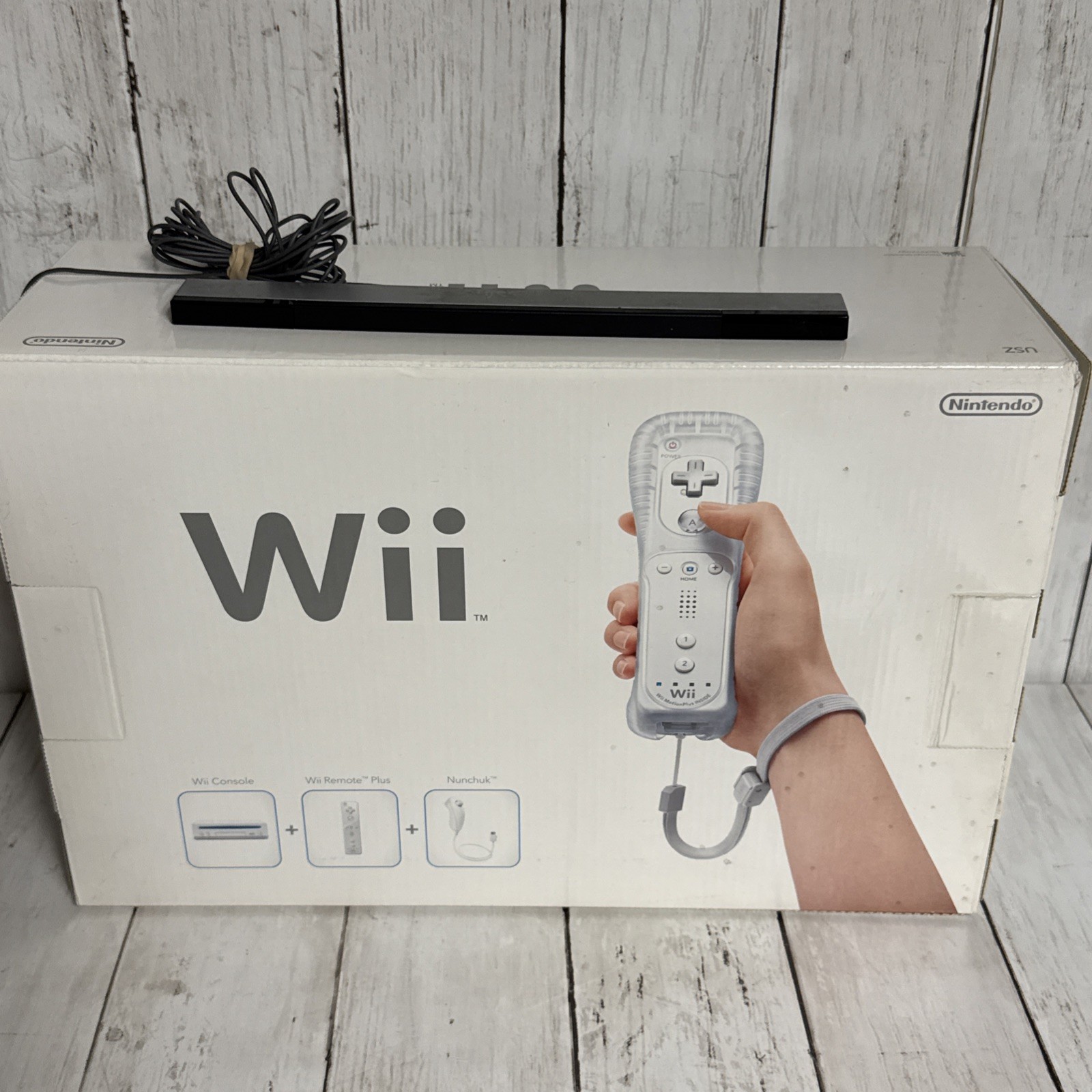 Nintendo Wii Console Bundle Tested 4 Controllers Box Games Nunchucks Adapters+