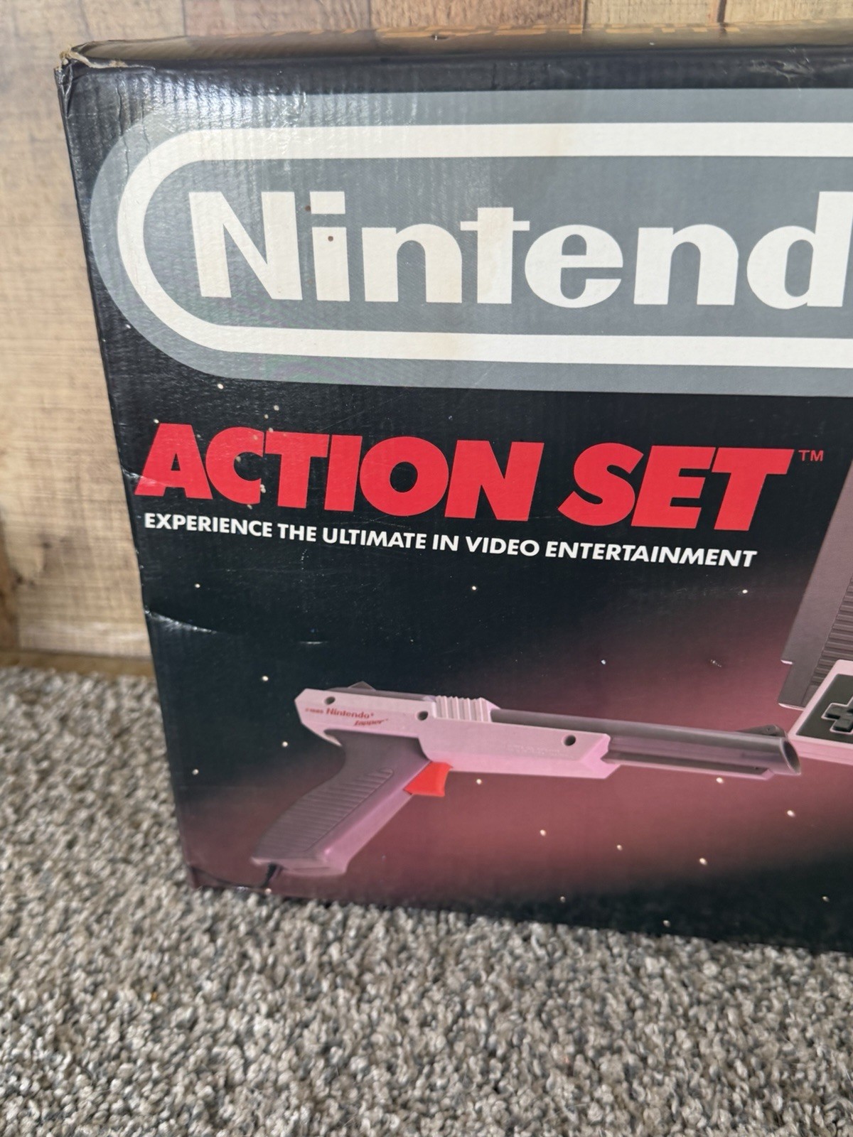 VINTAGE NINTENDO ACTION SET CONSOLE WITH BOX GAME CONTROLLERS INCOMPLETE