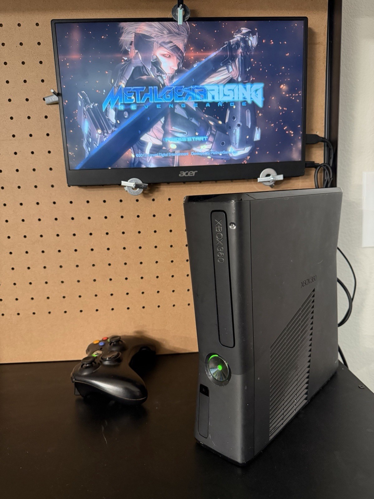 Xbox 360 Slim 250GB Console Bundle – New Arctic MX-4 Thermal Paste Tested!