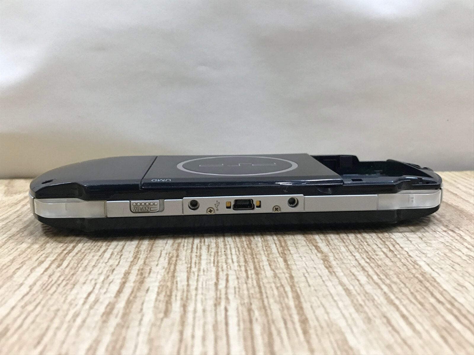 PSP-3000 PIANO BLACK Console Japan – With Defects GE1715