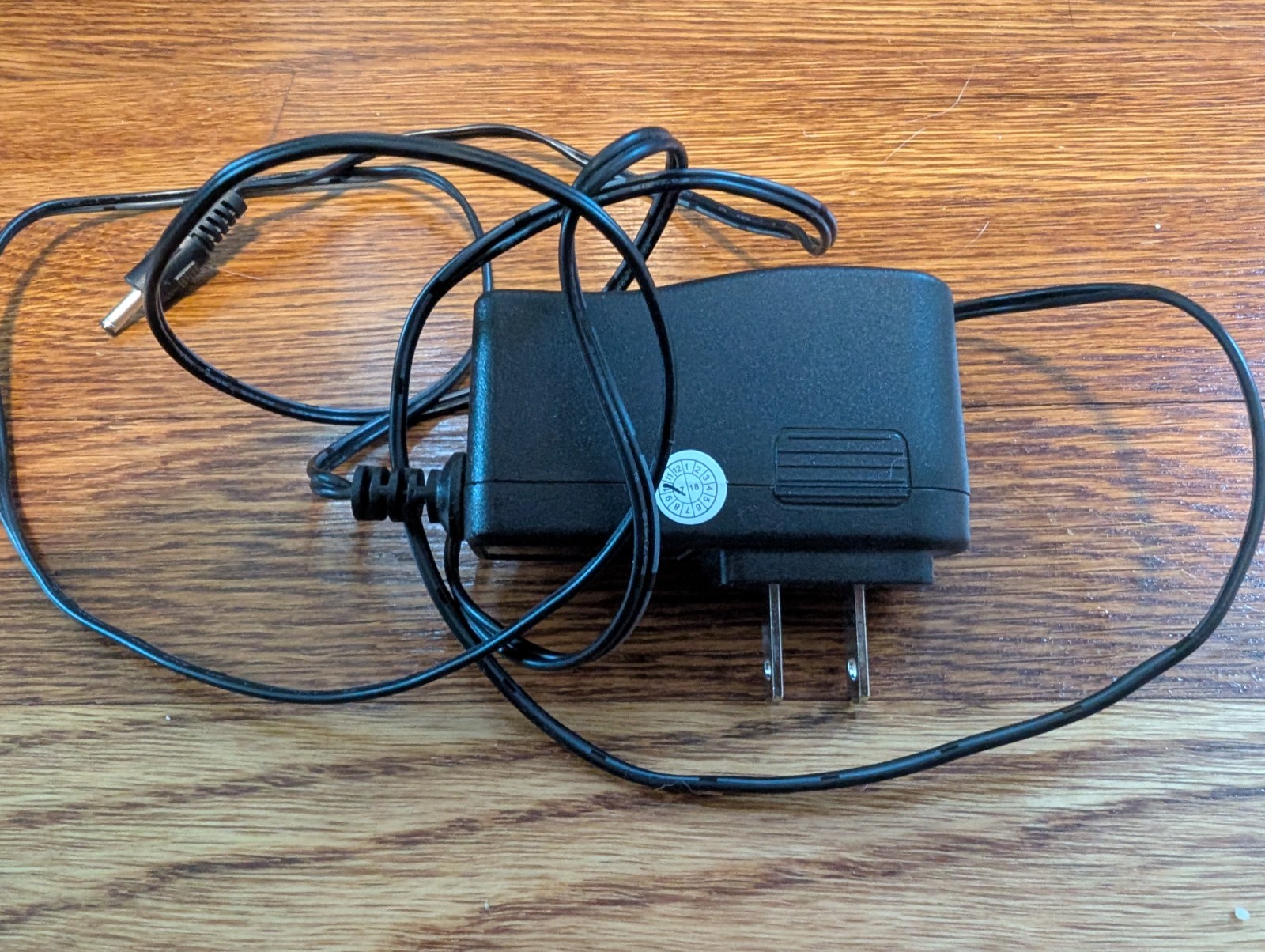 Atari Flashback 8 40th Anniversary Gold Deluxe HD Console – TESTED AND WORKING