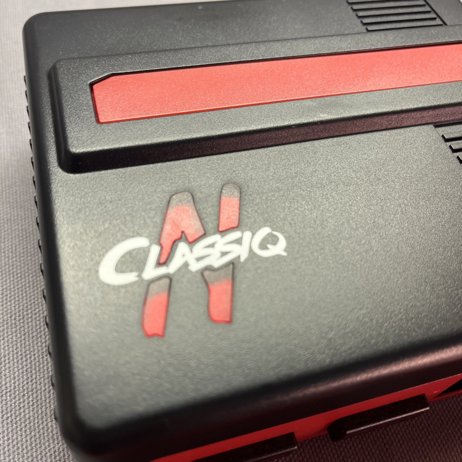 Old School Classiq N HD Console – 720p High Definition w/ Two Controllers M5