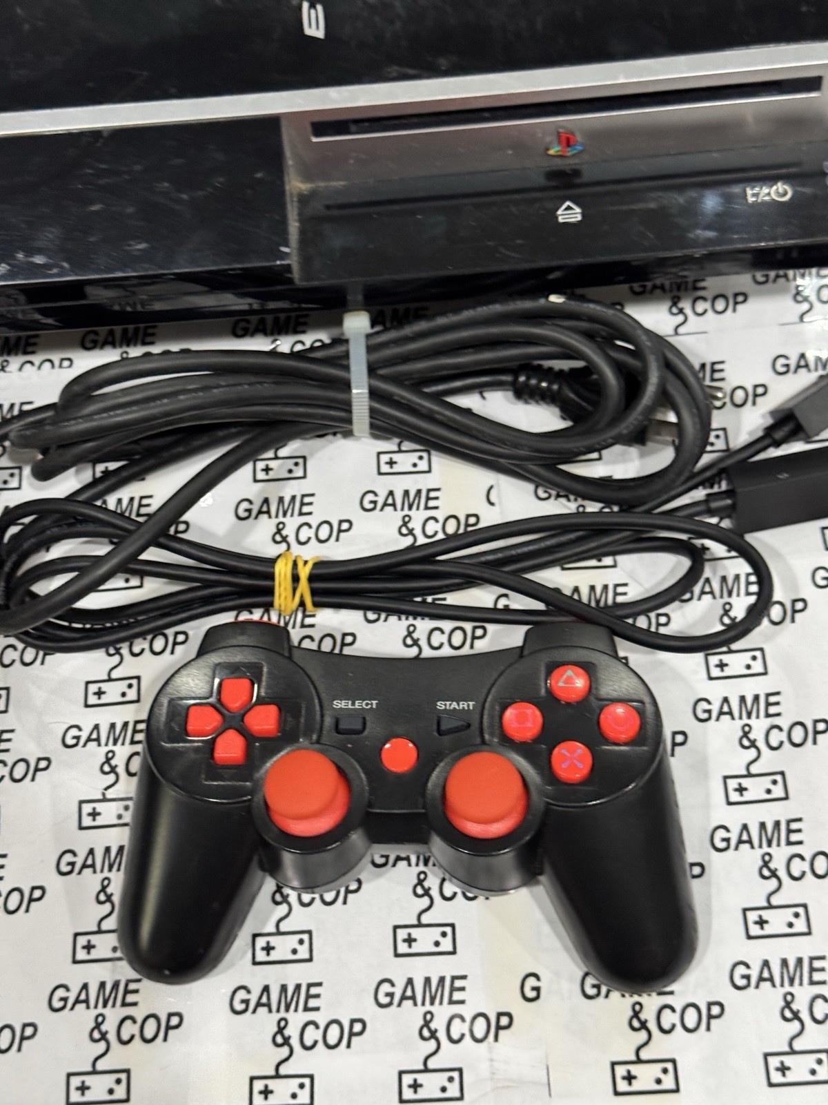 Sony Playstation 3 PS3 Fat CECHP01 Console 300GB w/controller Tested!!!