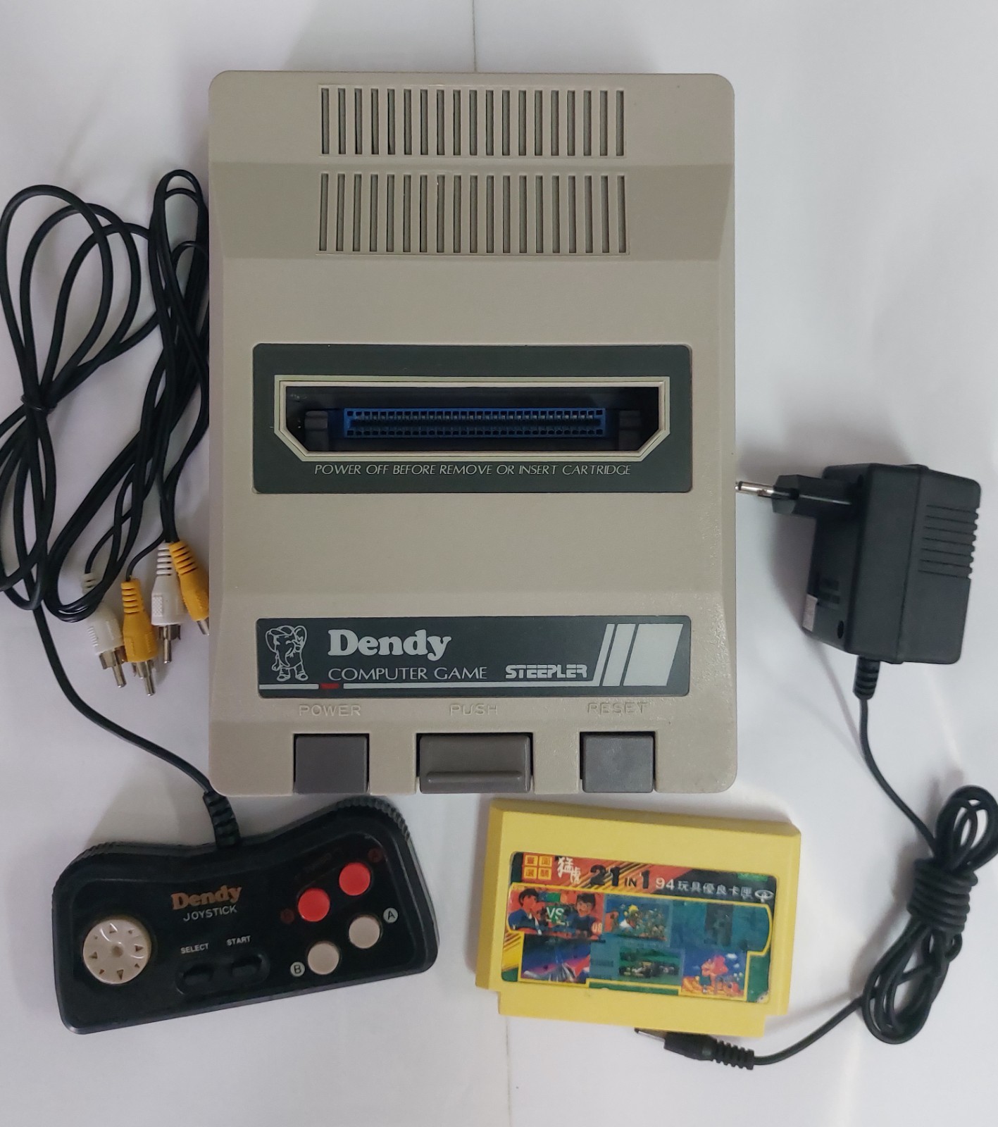 Dendy classic Steepler video game console from 90’s very good condition