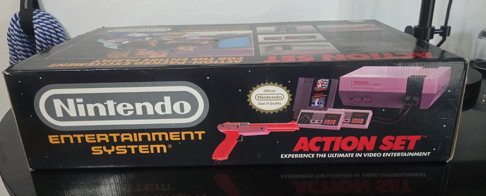 BRAND NEW!! Authentic Original NES Nintendo System Console with Original Box!!