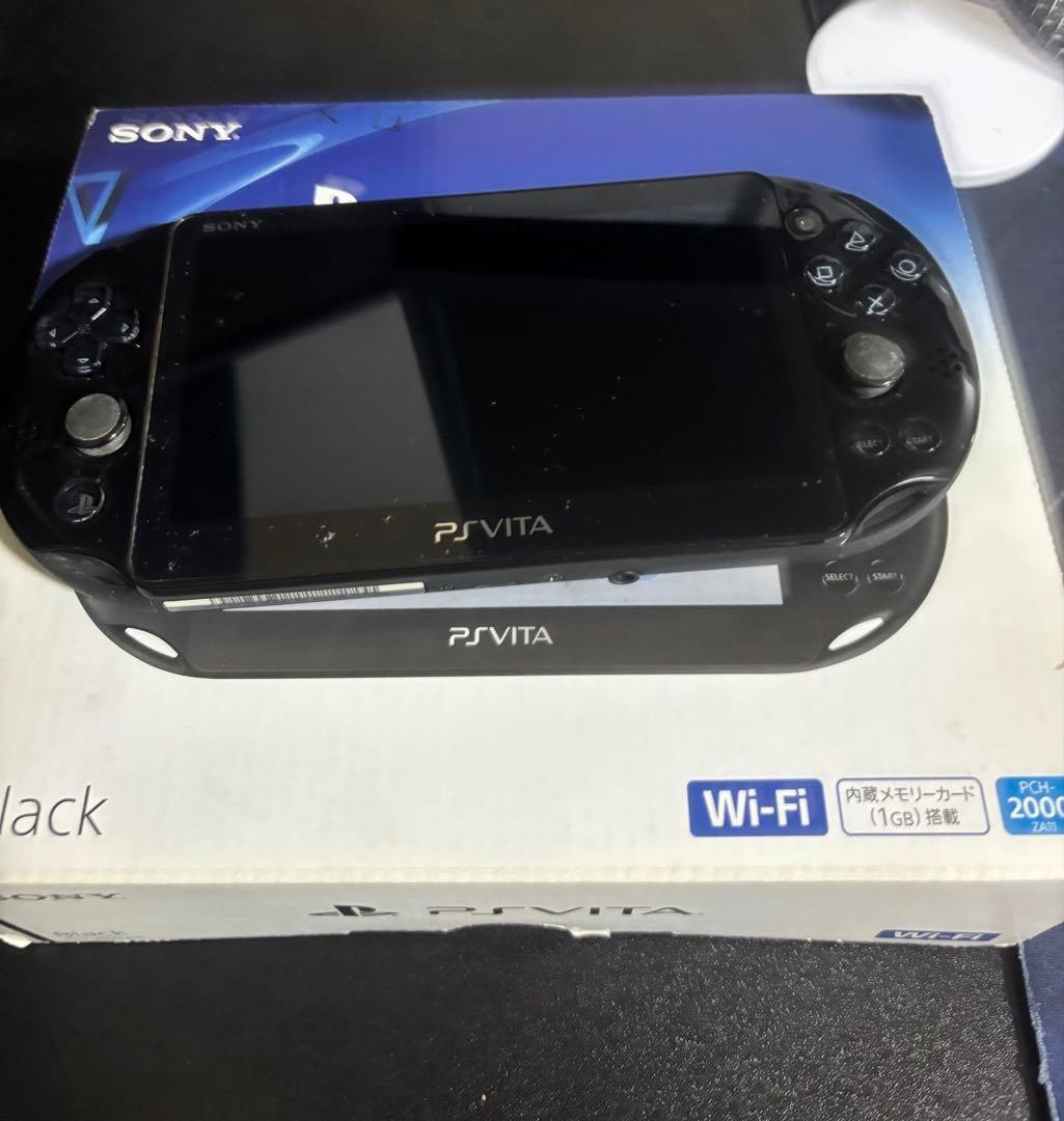 SONY PlayStationVITA PCH 2000 ZA11 with software