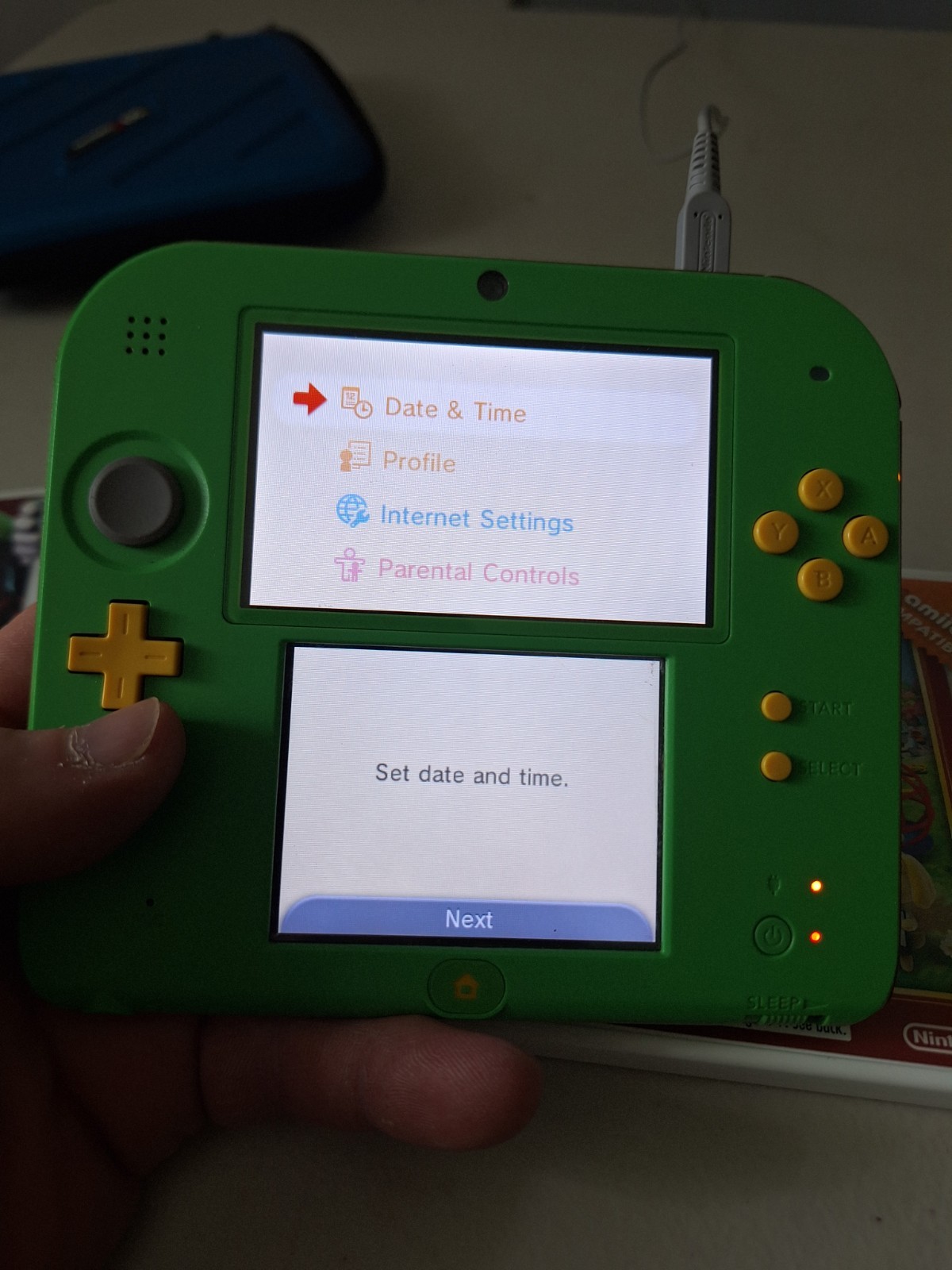 Nintendo 2DS Legend of Zelda Ocarina of Time 3D Green Console w/ Box