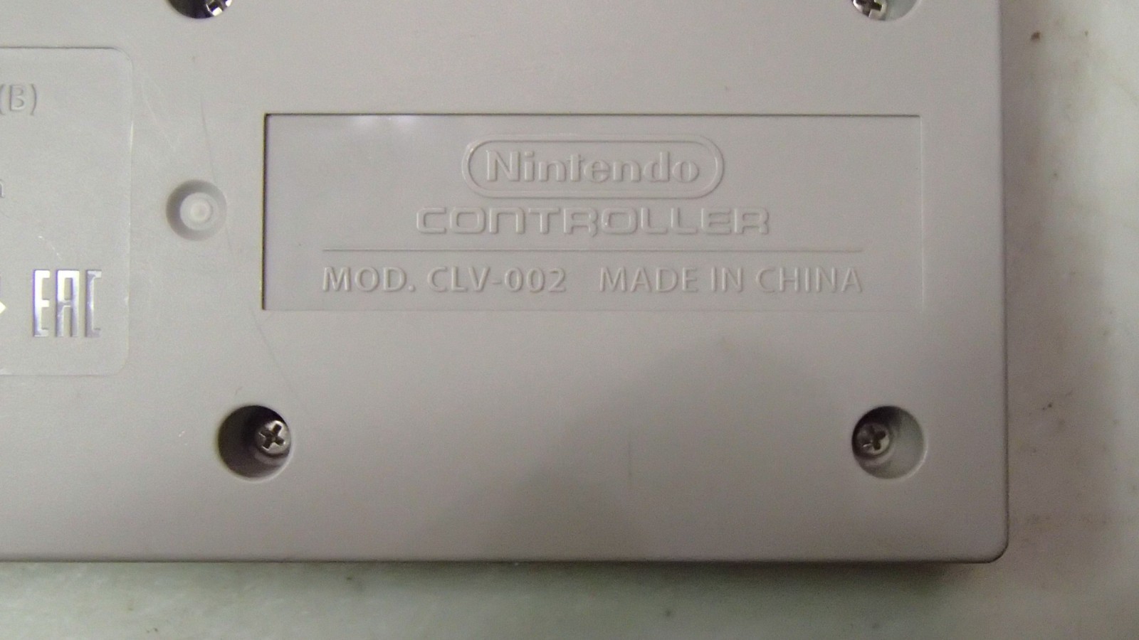 Nintendo Entertainment System NES Classic Model CLV-001 Mini Console 2 Controls
