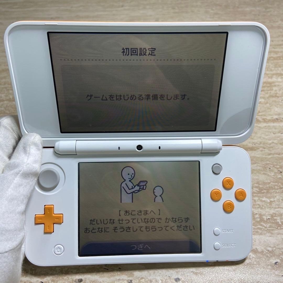 Nintendo New 2DS LL White Orange Console Near Mint Complete Tested JP 6473