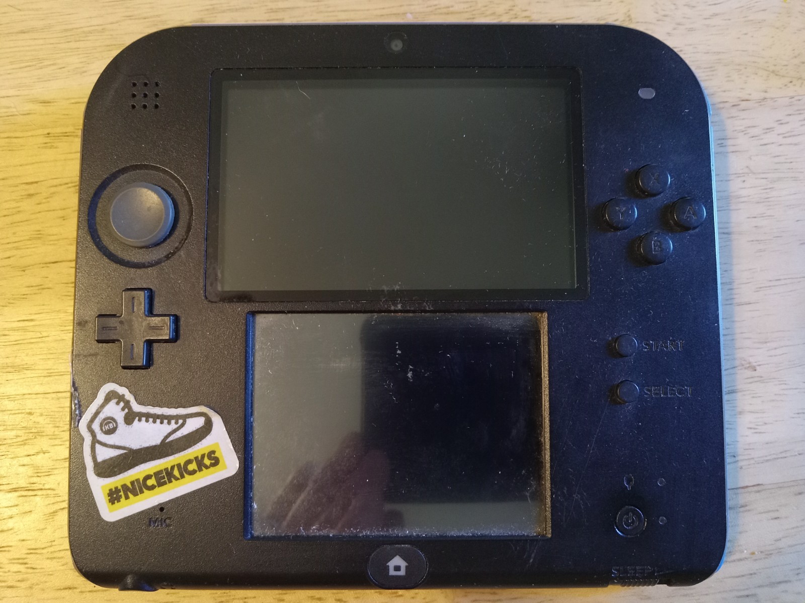 Nintendo 2DS Blue Handheld Console FOR PARTS OR REPAIR Won’t Charge
