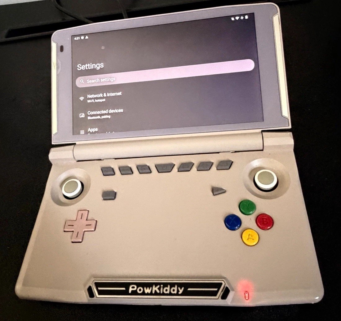 Powkiddy Clamshell x18s Handheld Game Console White/Gray Used