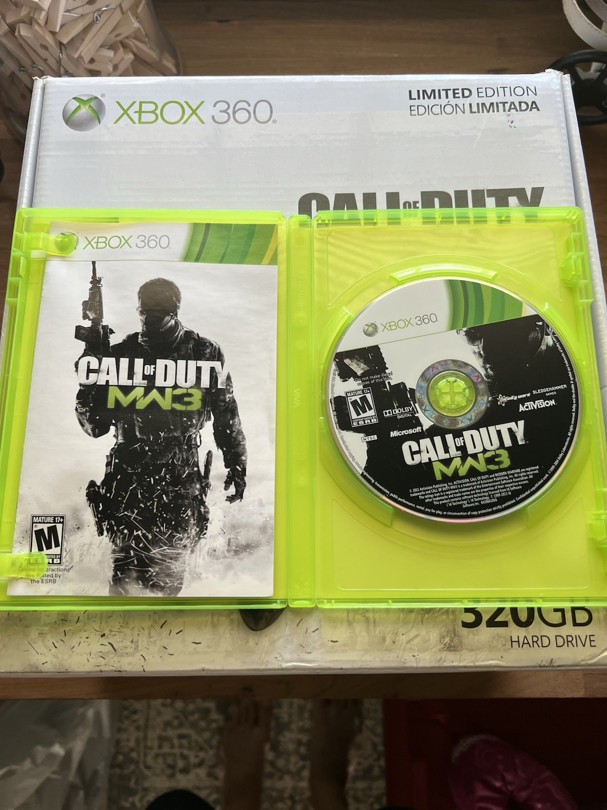 Xbox 360 Modern Warfare 3 Edition Console 320GB