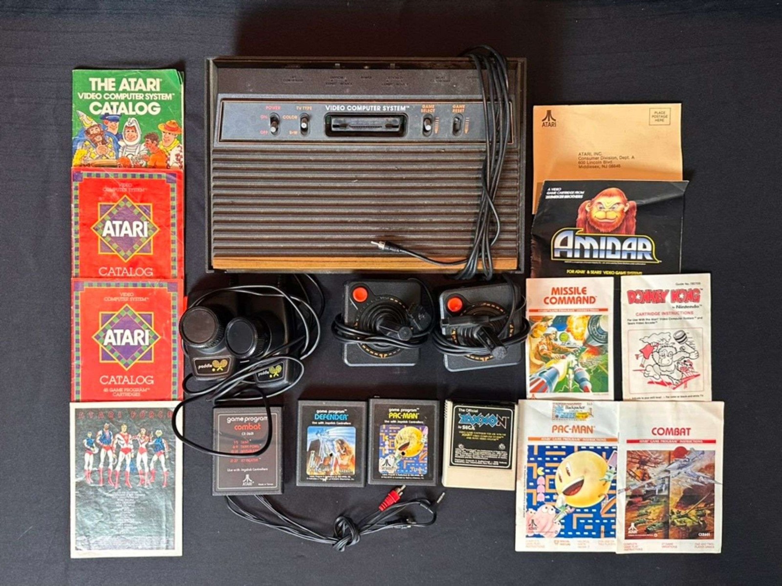 VTG Atari CX-2600 Video Game Console Joystick Paddles Manual Bundle /rw