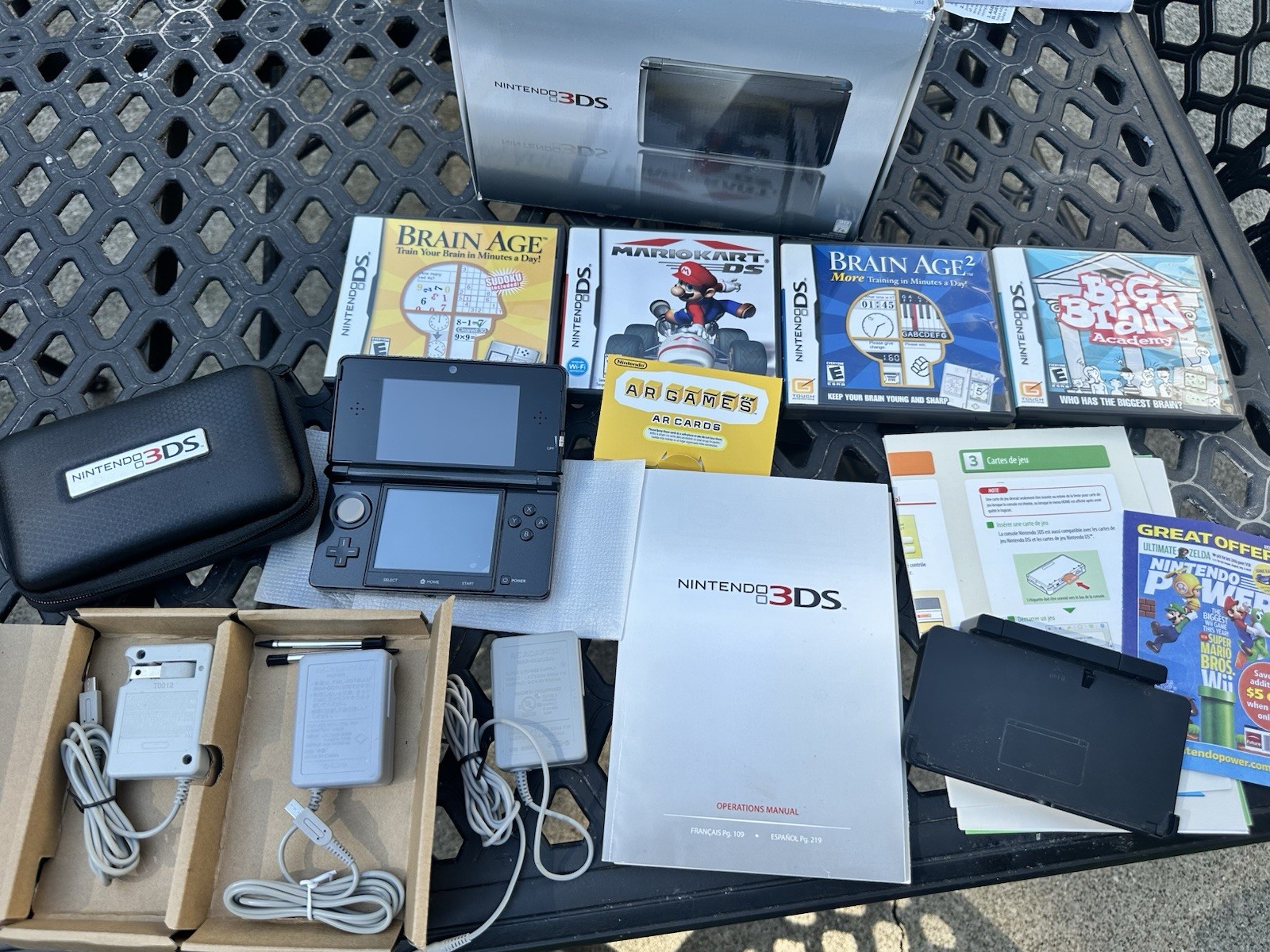 Nintendo 3DS Handheld System Cosmo Black CTR-001 W/ 4 Games, Case, Original Box!