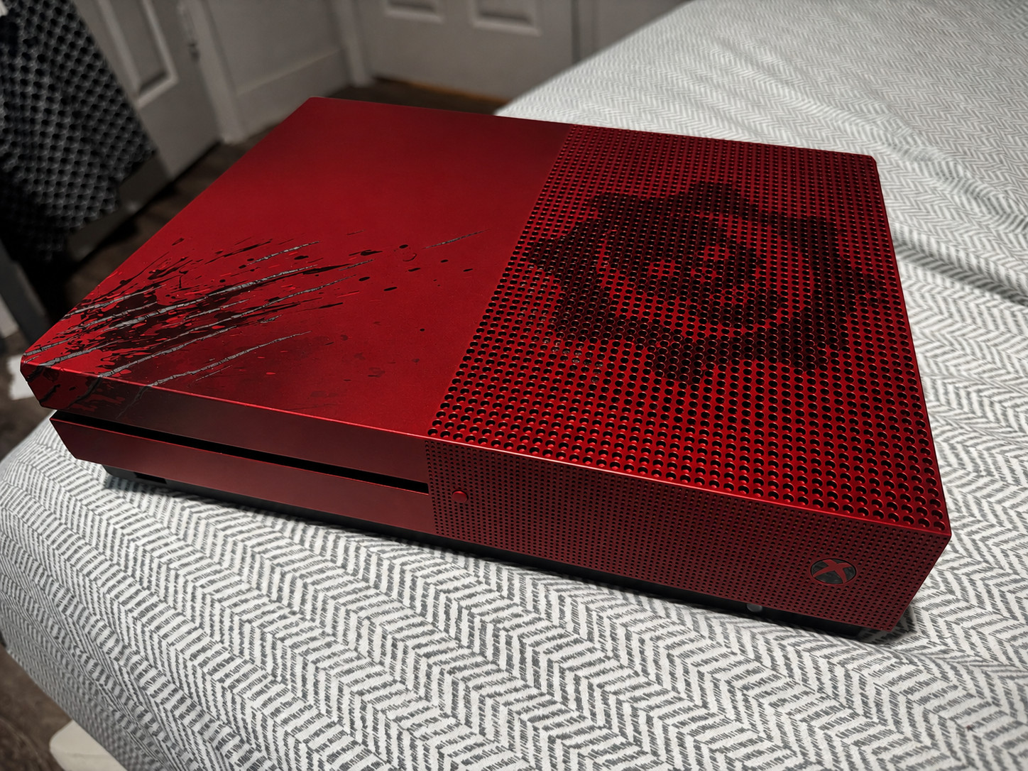 Microsoft Xbox One S Gears of War 4 Limited Edition 2 TB Crimson Red Console