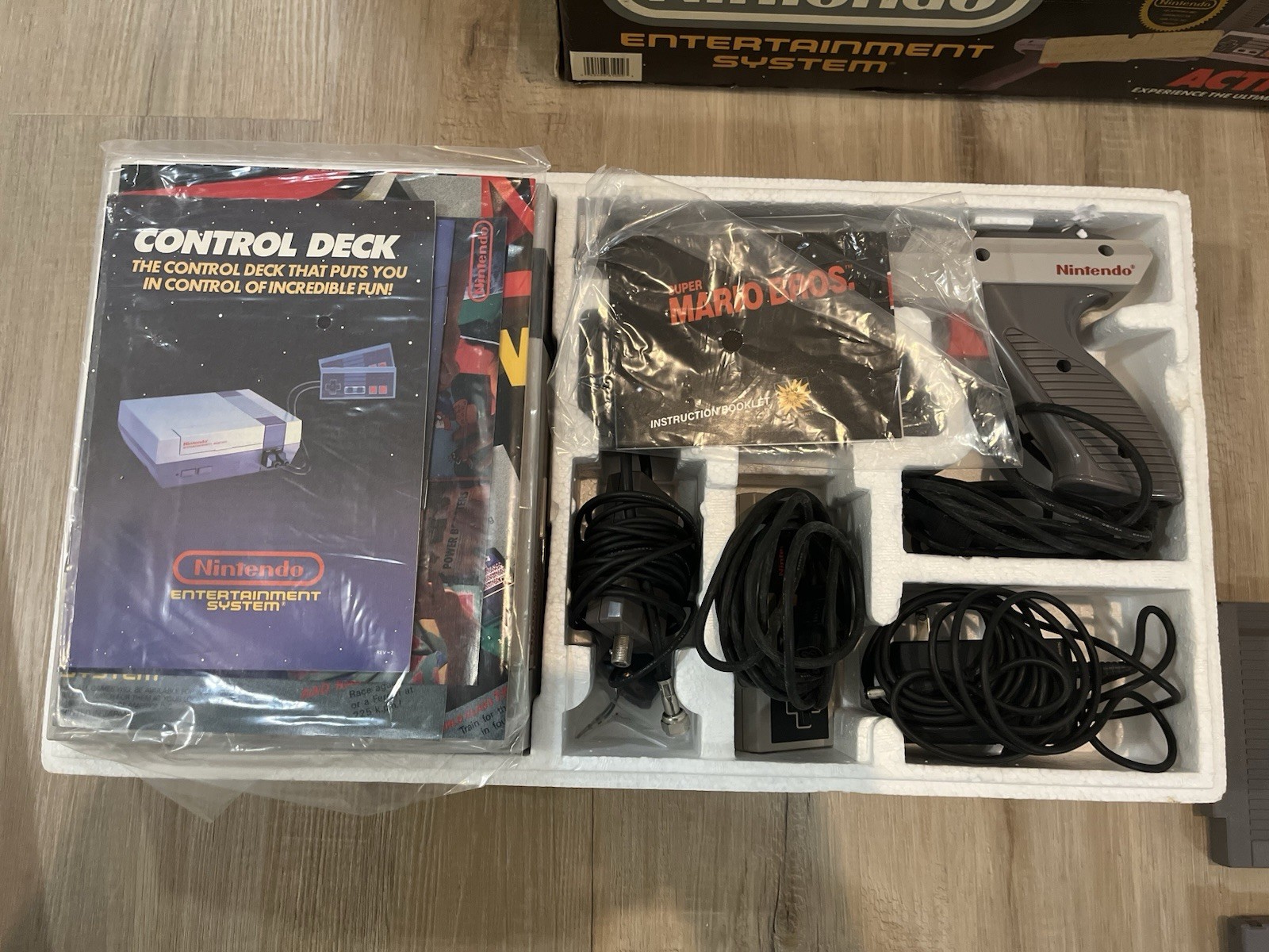 Nintendo NES Action Set In original Box Console 2 Controllers Lot Of 10 OG Games