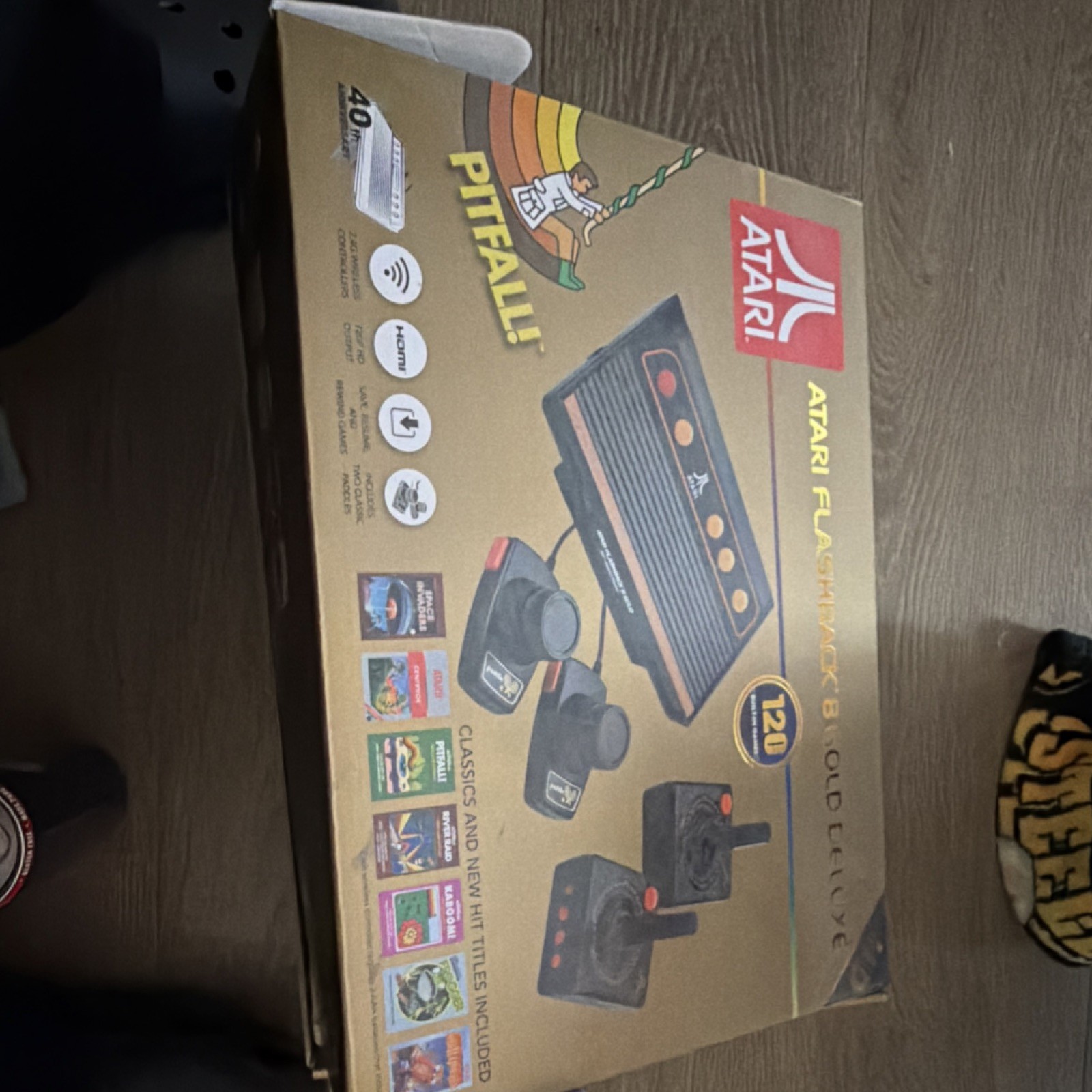 Atari Flashback 8 Gold Deluxe 2.4G Wireless Controllers HDMI 720p 120 Games