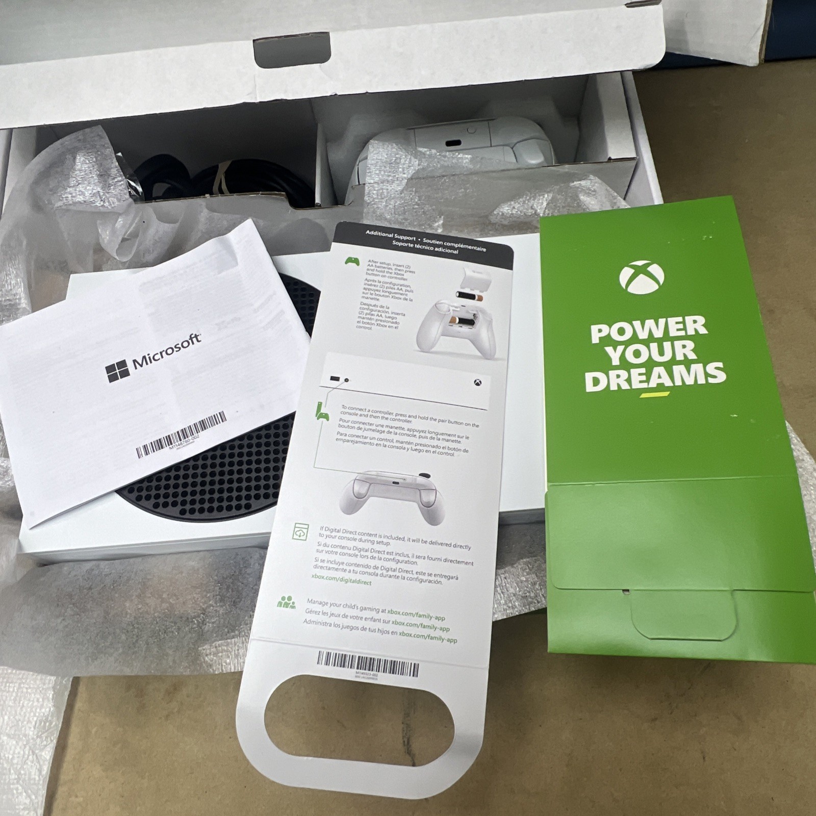 Xbox Series S Digital Edition. Model # 1883