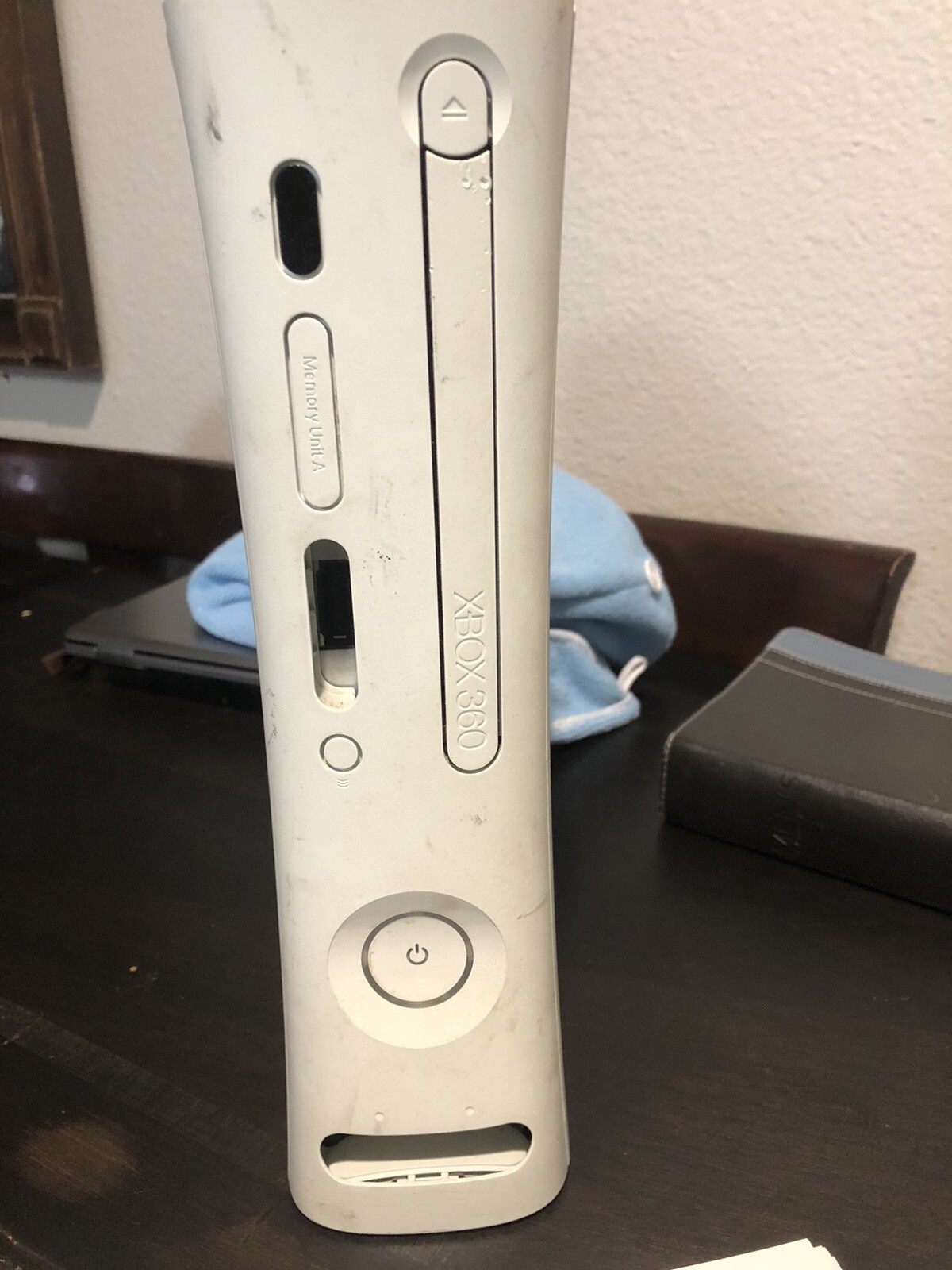 Microsoft Xbox 360 Core System Launch Edition White Console