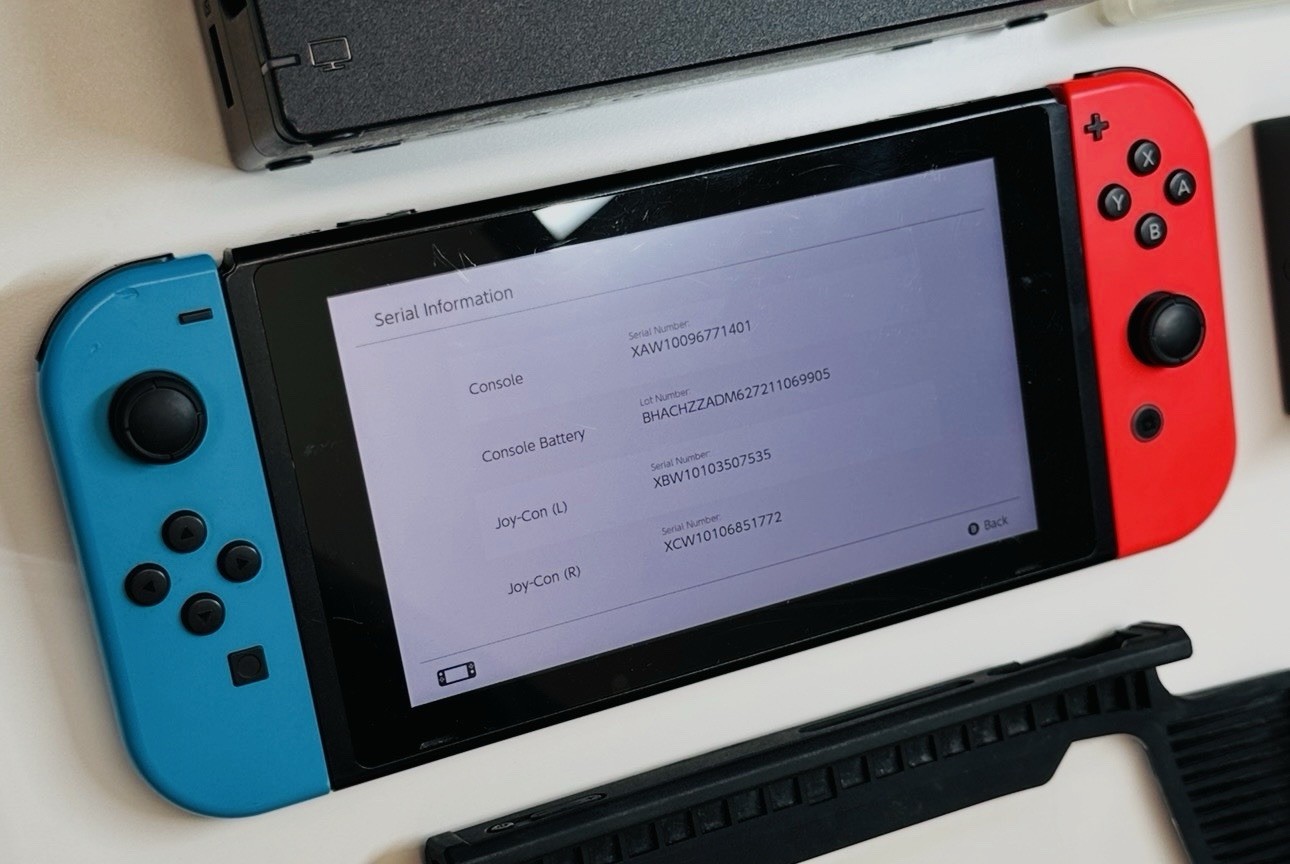 Nintendo Switch V1 Game Console HAC-001 Red/Blue Joy cons Tested Read 1401