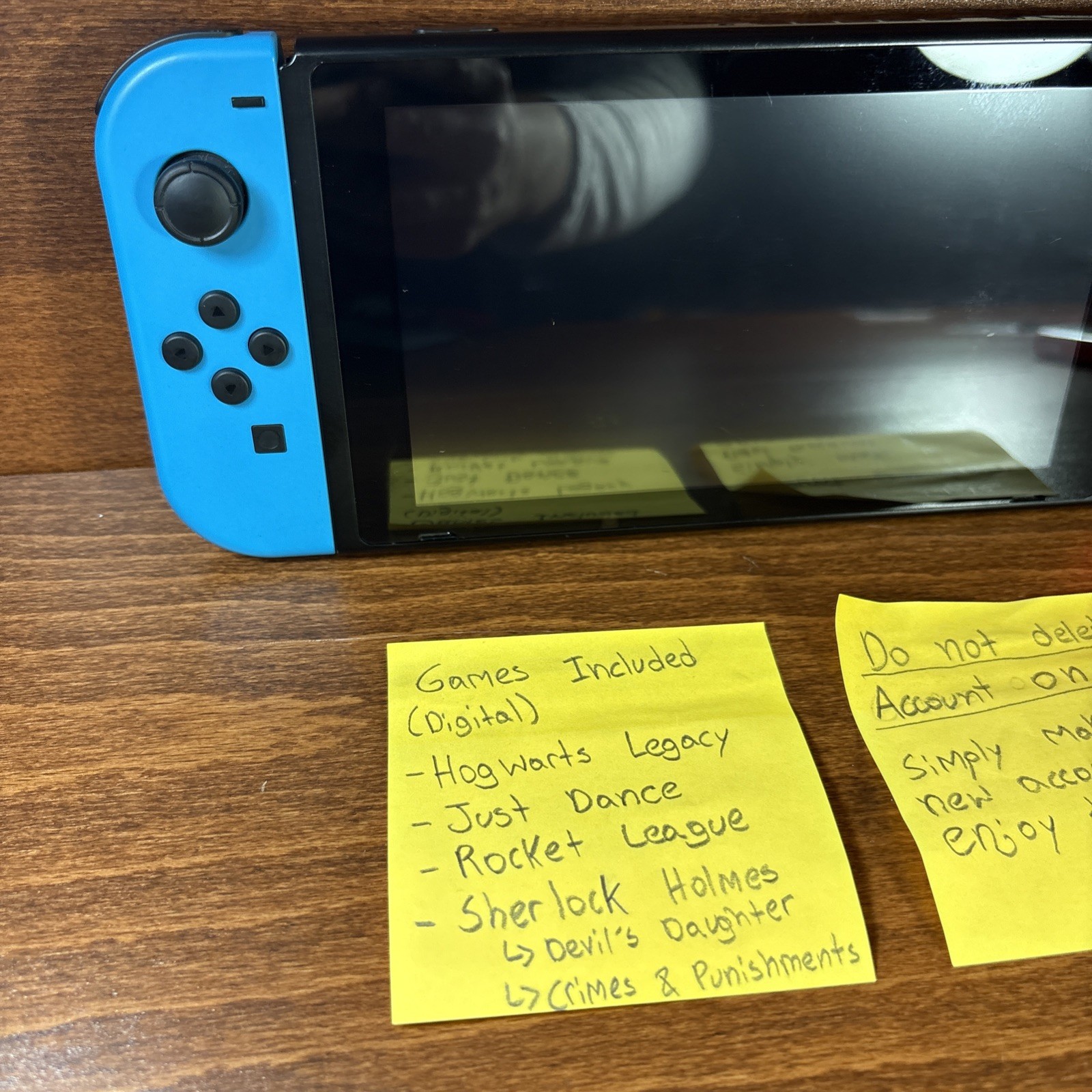 Nintendo Switch 32GB Handheld Console – Neon Red/Neon Blue – Works Perfectly
