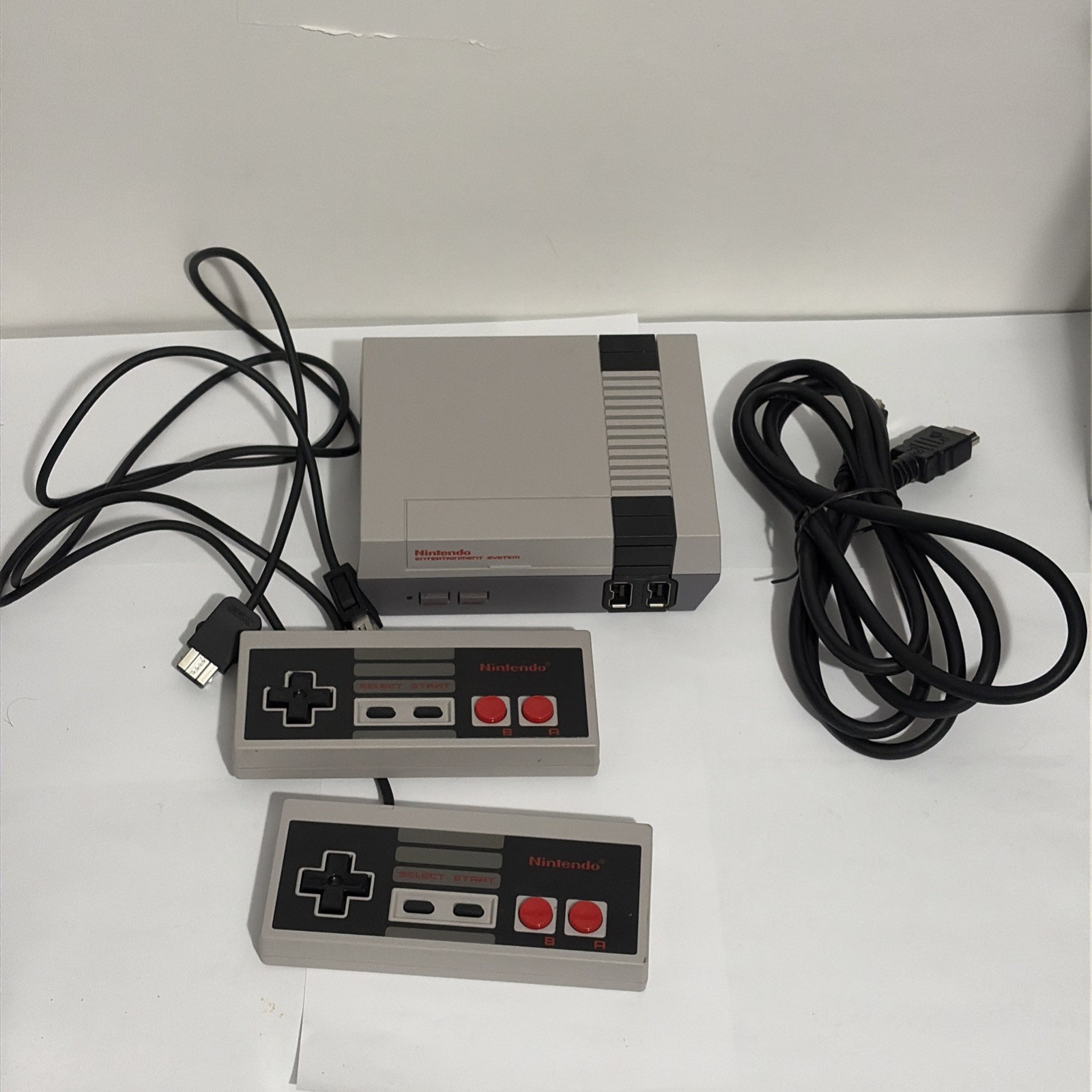 Nintendo Entertainment System NES Classic Edition Model CLV-001 Mini Console OEM
