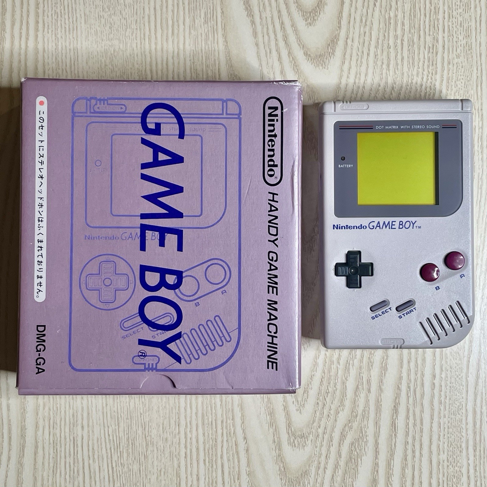 Original Nintendo GameBoy DMG-01 Handheld Console Gray CIB Complete In Box