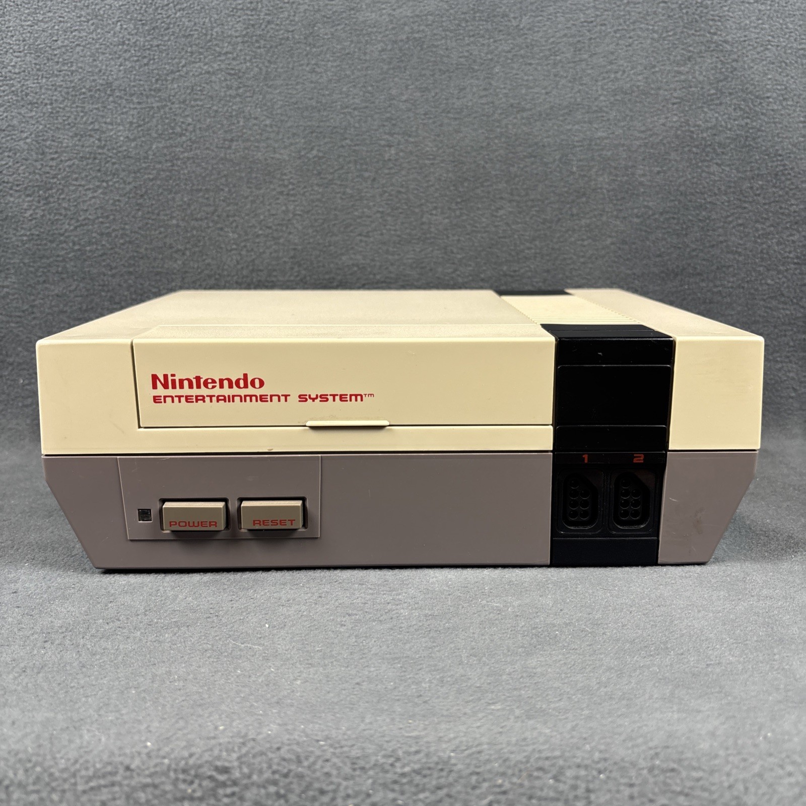 Nintendo NES NUS-001 Console Bundle – New Pins – Refurbished, Very Good