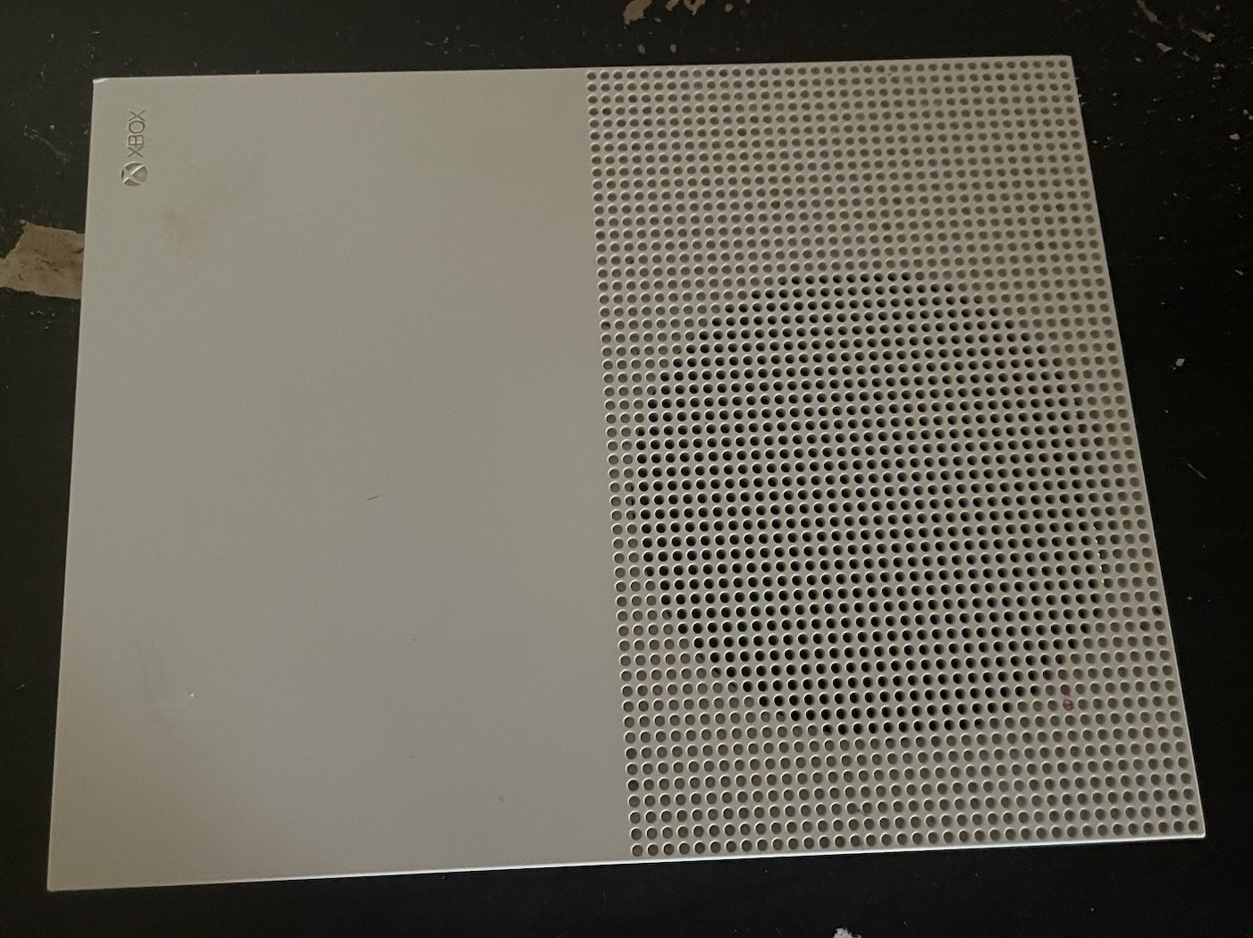 Xbox One S Digital 1TB Bundle – 2 Controllers (1 With Back Buttons) – For Repair