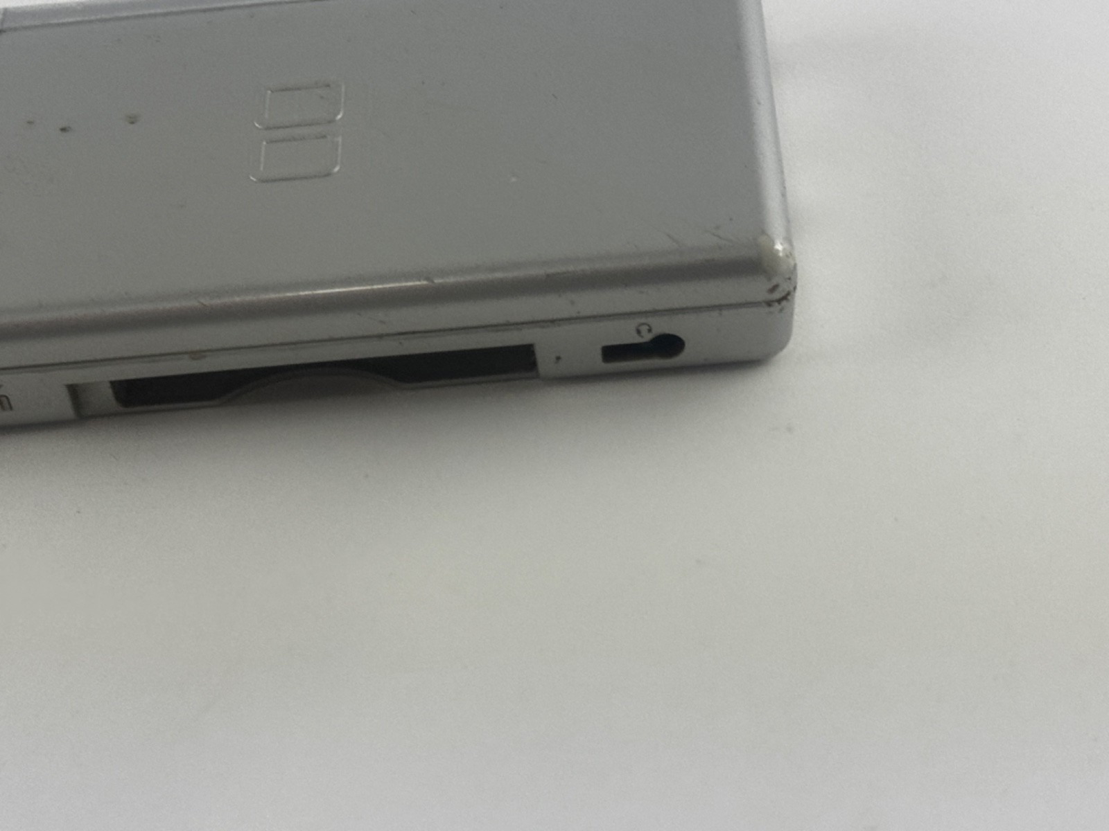 Nintendo DS Lite Silver Handheld Console USG-001 *For Parts or Fix* READ