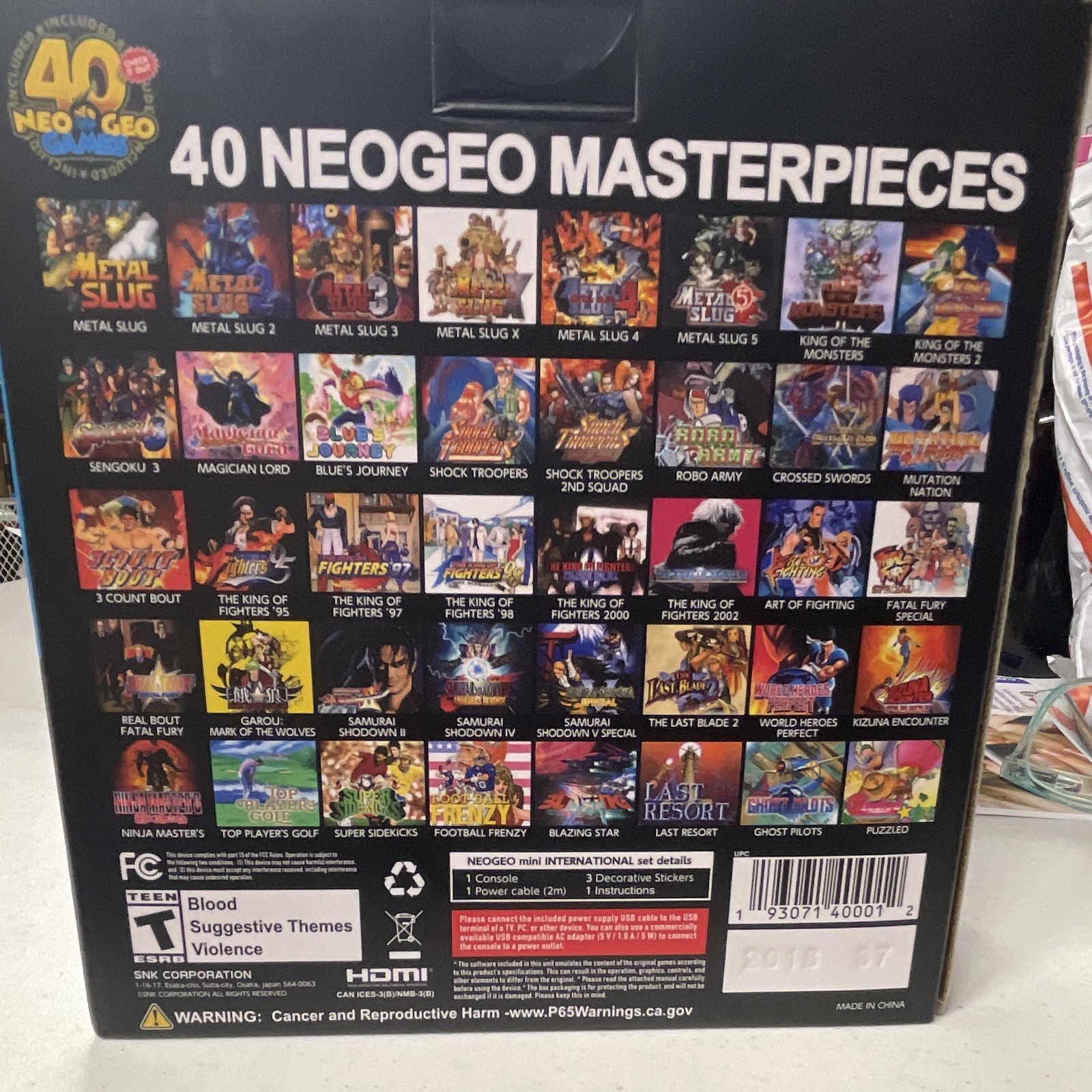 SNK NEOGEO mini International 40th Anniversary HDMI Microconsole 40 Games 720p