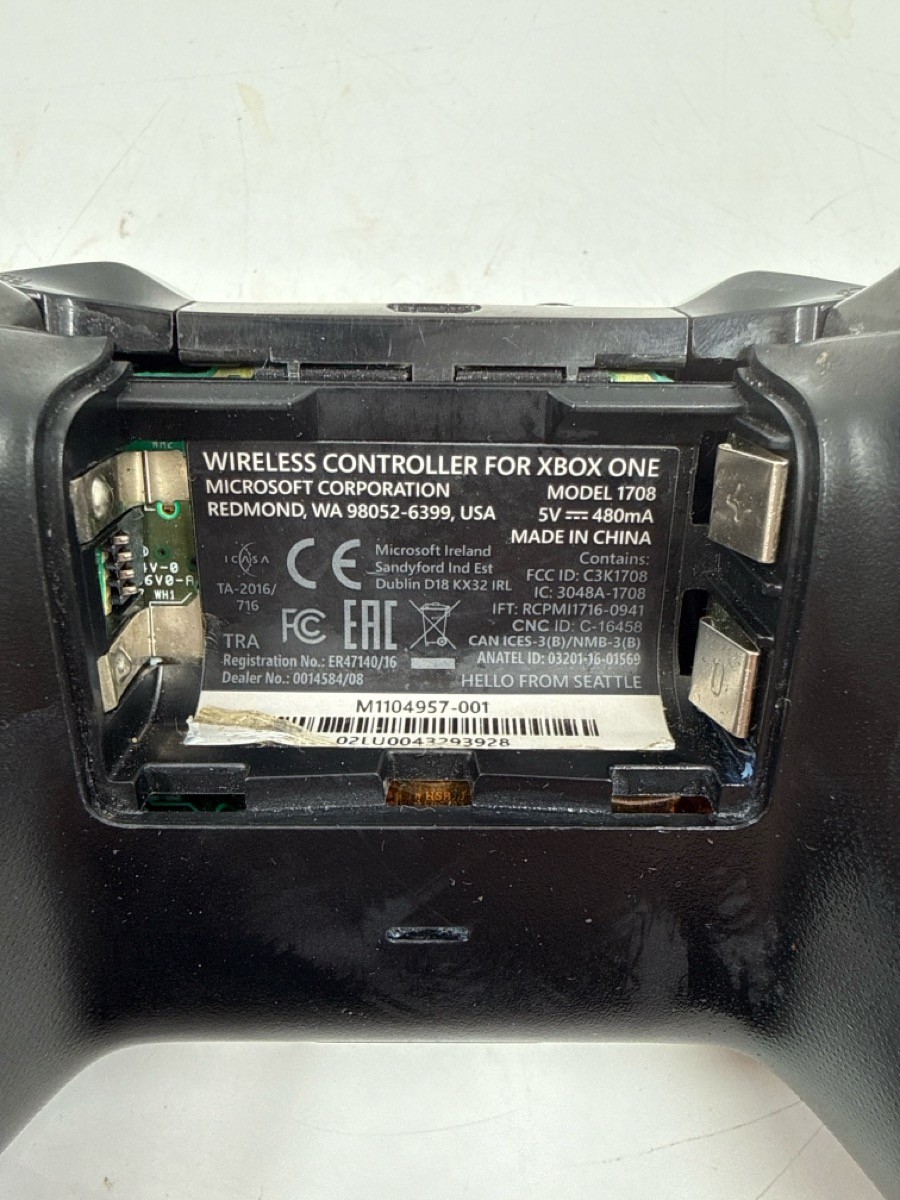 Microsoft Xbox Series X 1TB Console Model 1882 HDMI Controller (MI1075889)