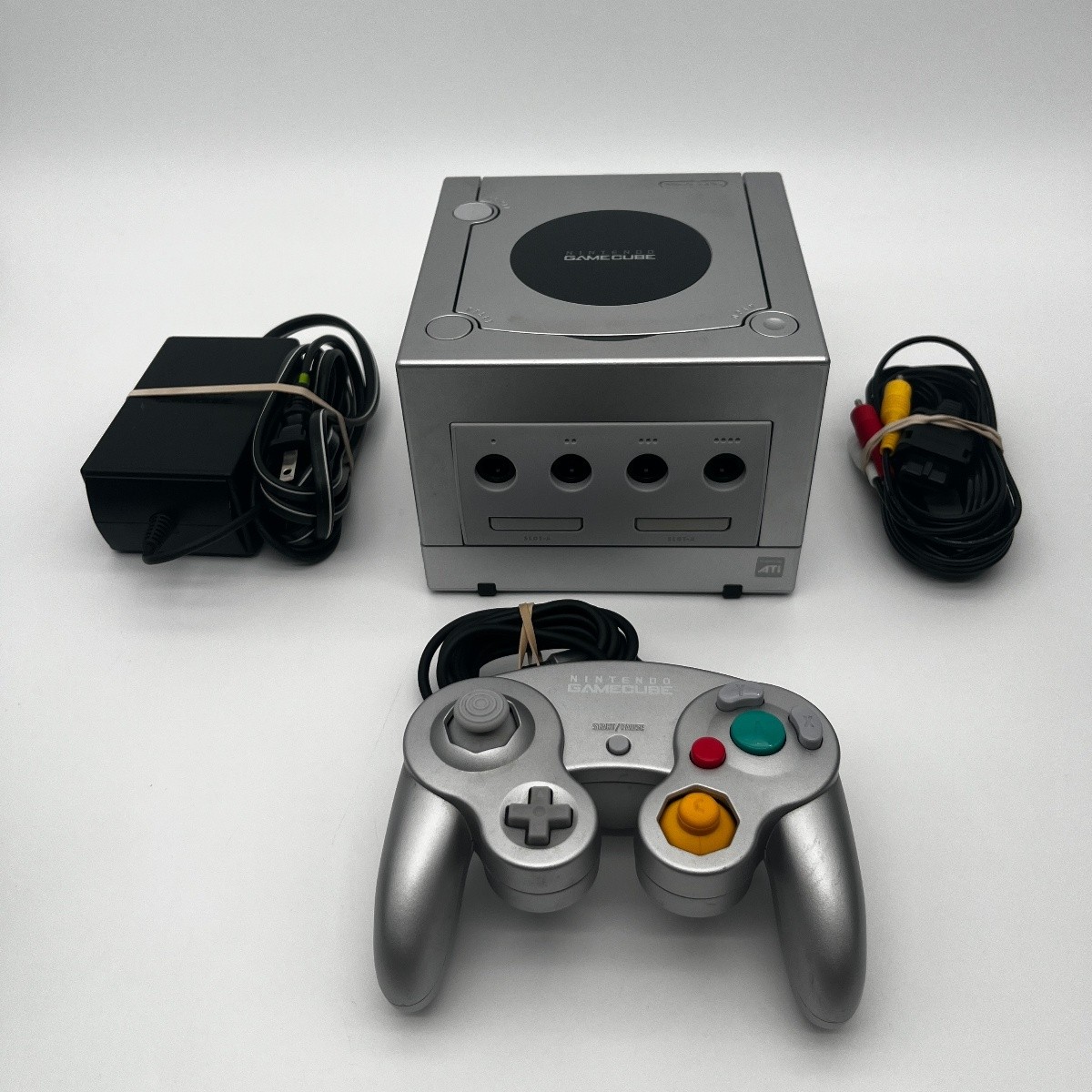 Nintendo GameCube Silver Console System with Controller Power and Display