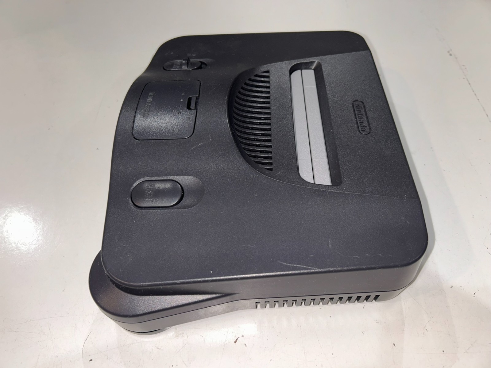 Nintendo 64 Console Bundle, 2 Tight Controllers, Expansion Memory Complete NM #9