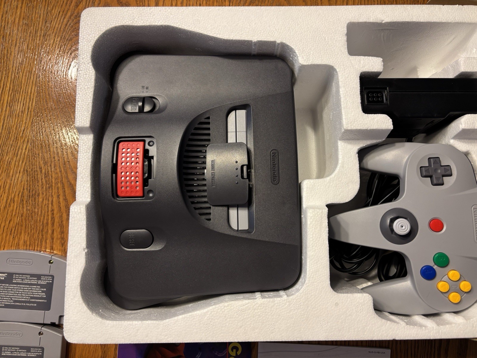 Nintendo 64 Gray/Black Console with Controller, Power Supply, Box & Manuals