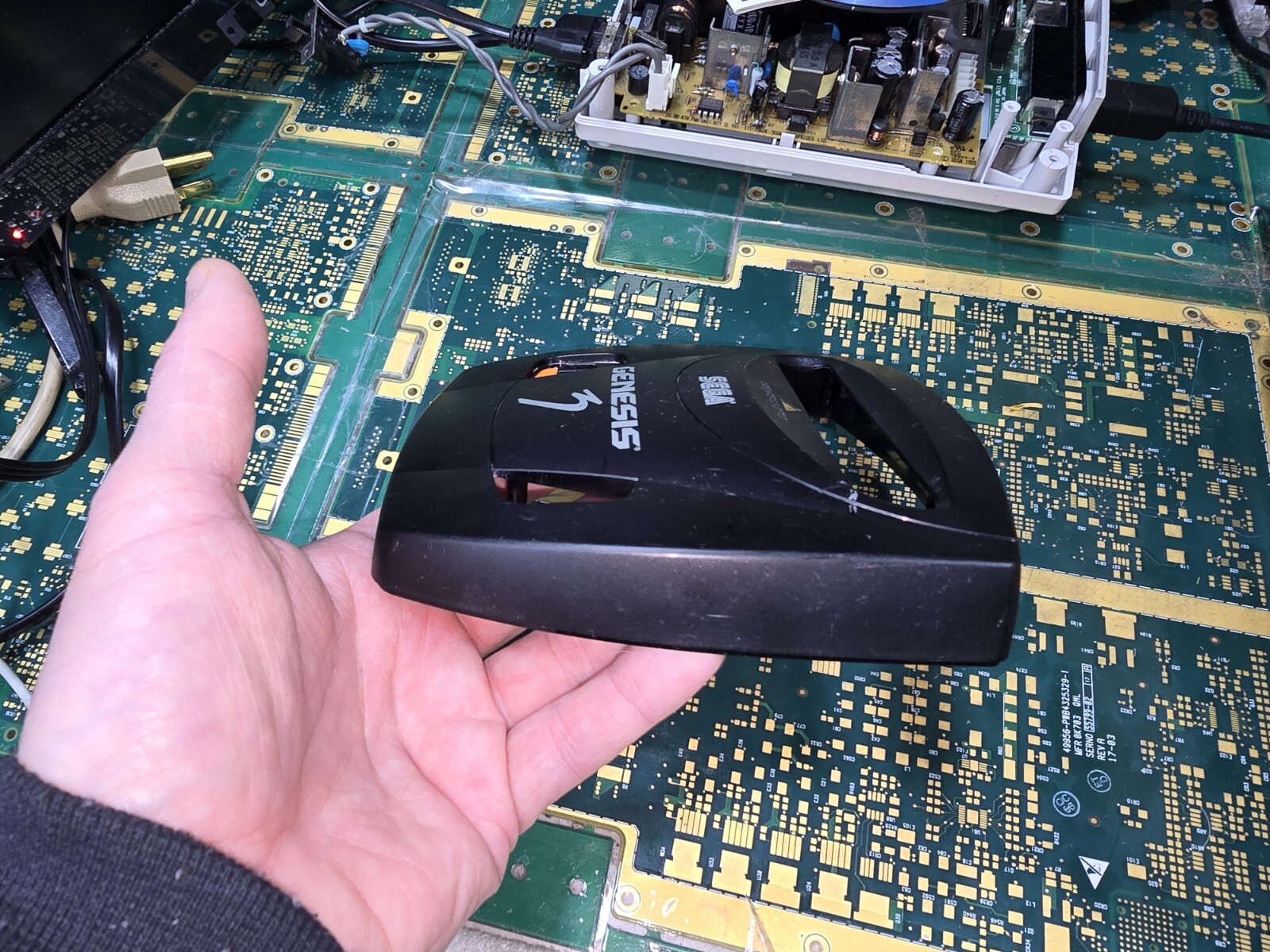 Sega Genesis Model 3 MK-1461 EMPTY Top Cover Plastic Black ONLY-Intact-OK-READ