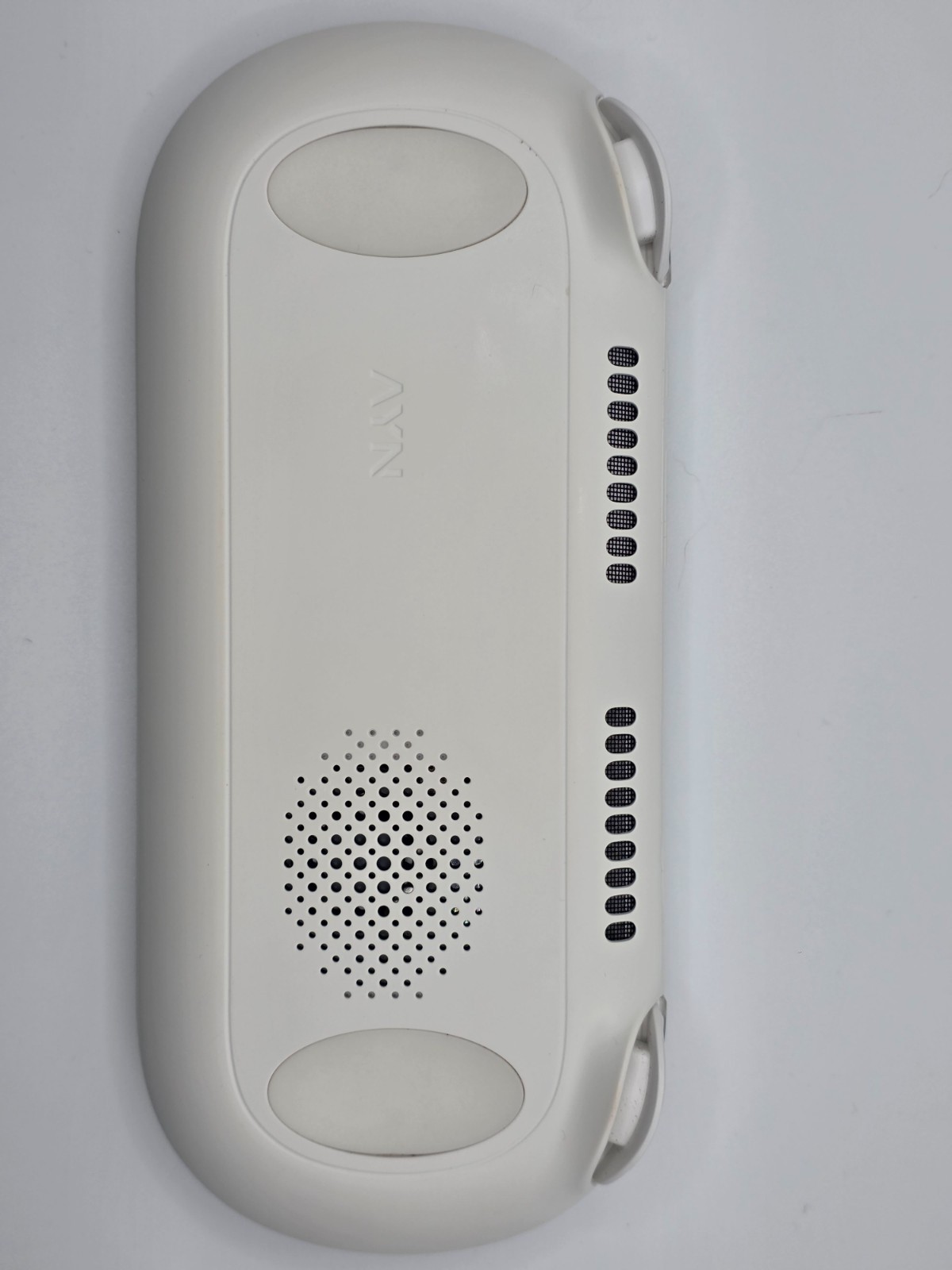 Odin 2 Mini Pro – white w/ case and stand. New fan installed.