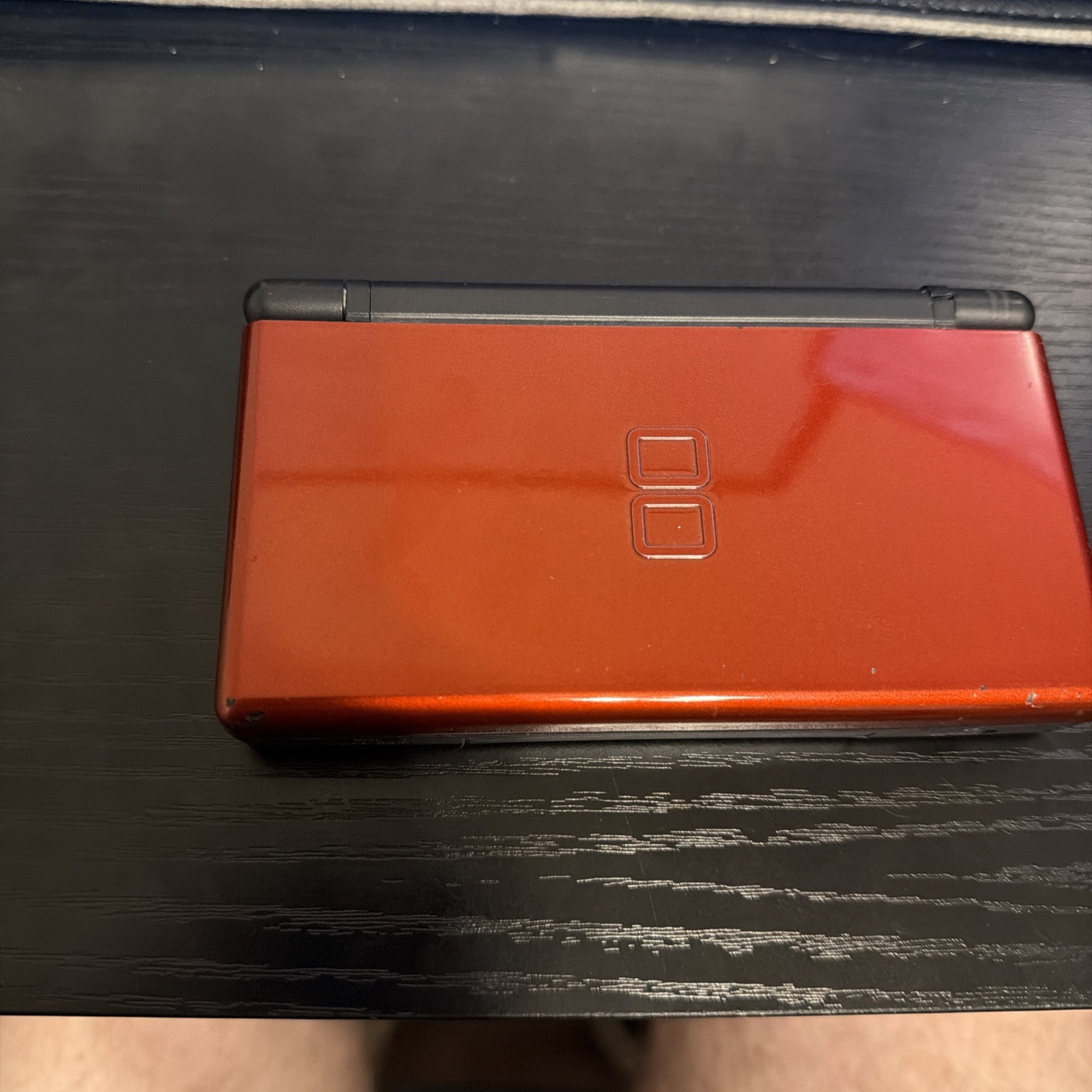 Nintendo DS Lite Crimson Handheld System – Red/Black Bad Hinge